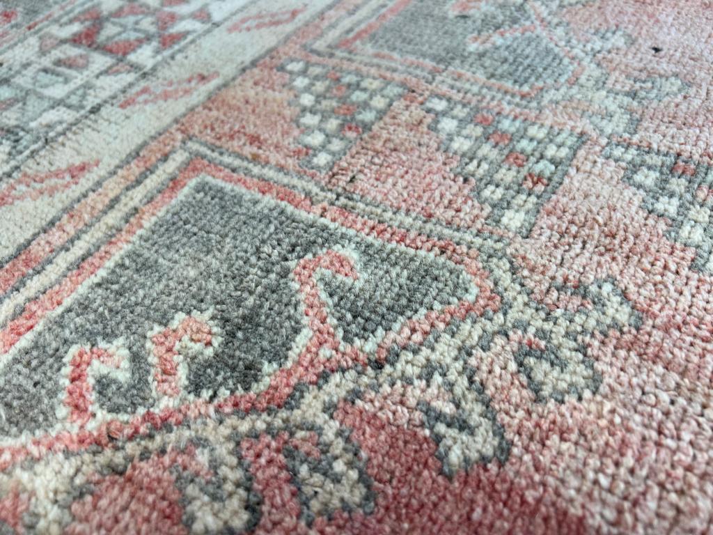 Alfombra de pueblo vintage anudada a mano de Turquía de 5,8 x 11 pies. 100% Lana en venta 4