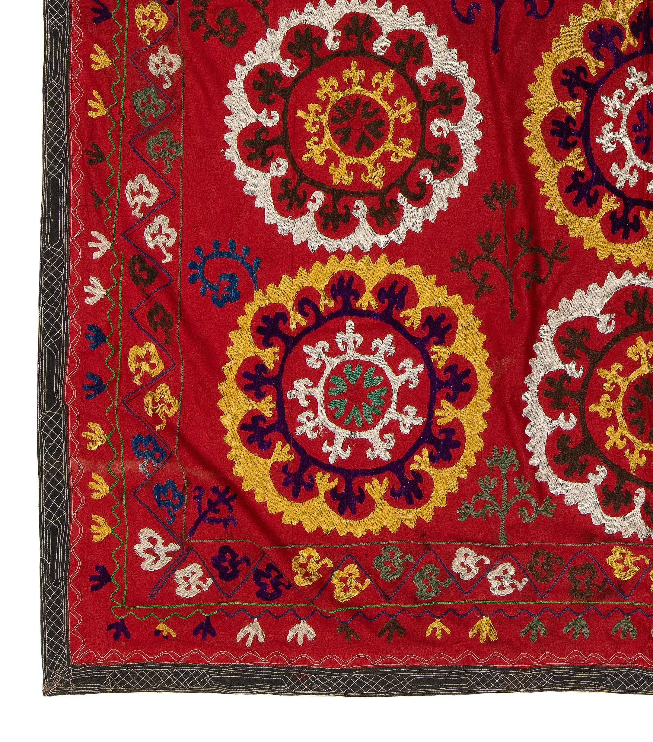 Uzbek 5.8x6.5 Ft Vintage Bedspread, Red Throw, Silk Wall Hanging, Embroidered Tapestry For Sale