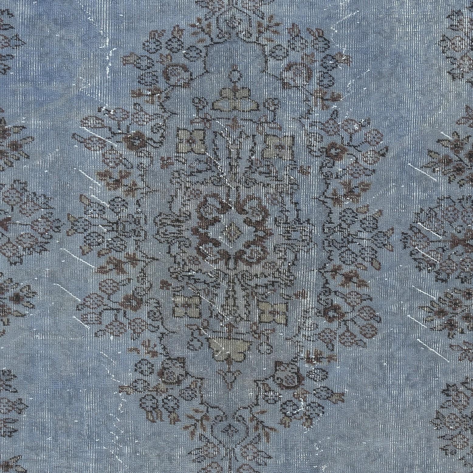 Mid-20th Century 5.8x9 Ft Modern Handmade Turkish Area Rug in Light Blue. Woolen Floor Covering For Sale