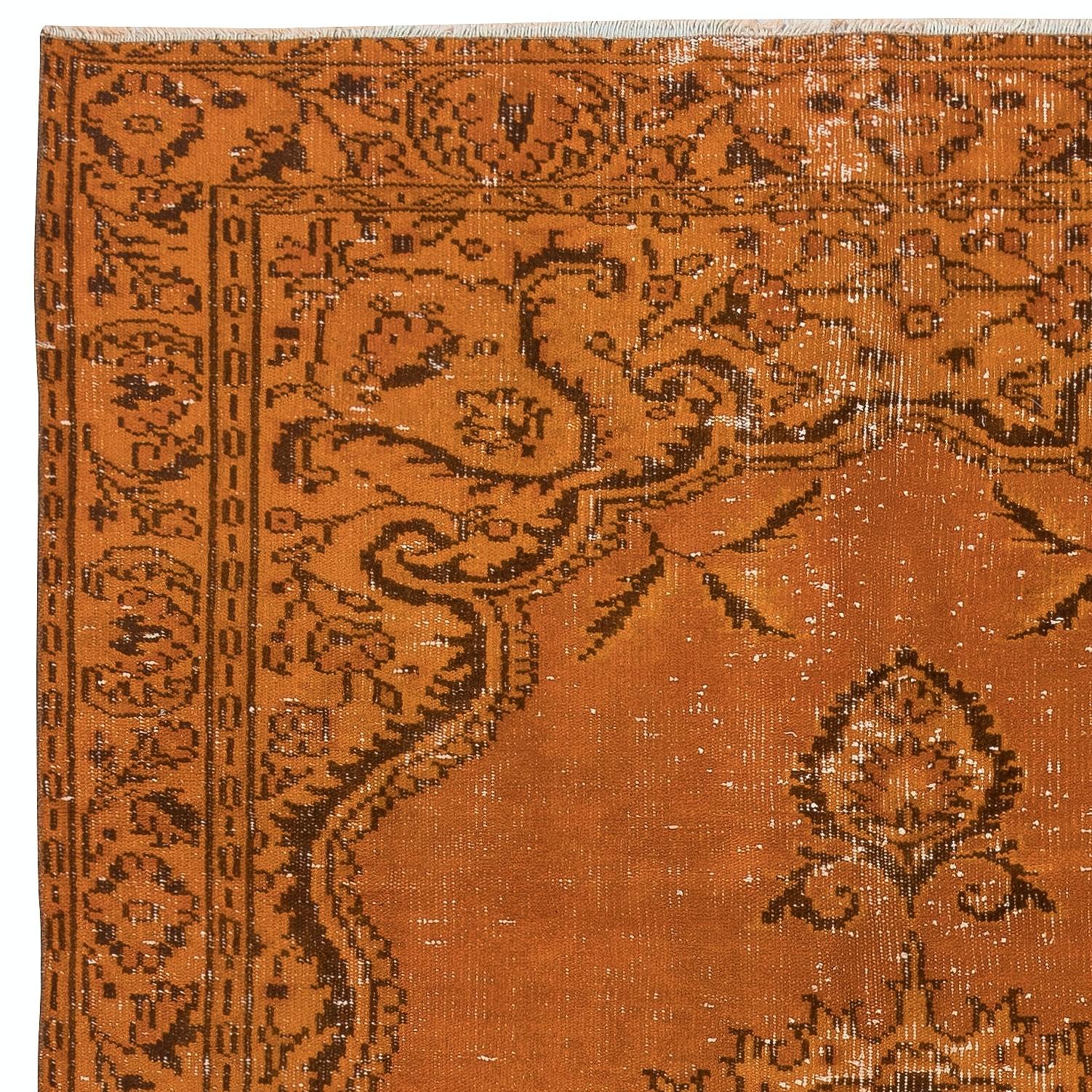 Turc 5.8x9 Ft Vivid Orange Rug, Handmade Bohem Carpet, Vibrant Colored Floor Covering en vente