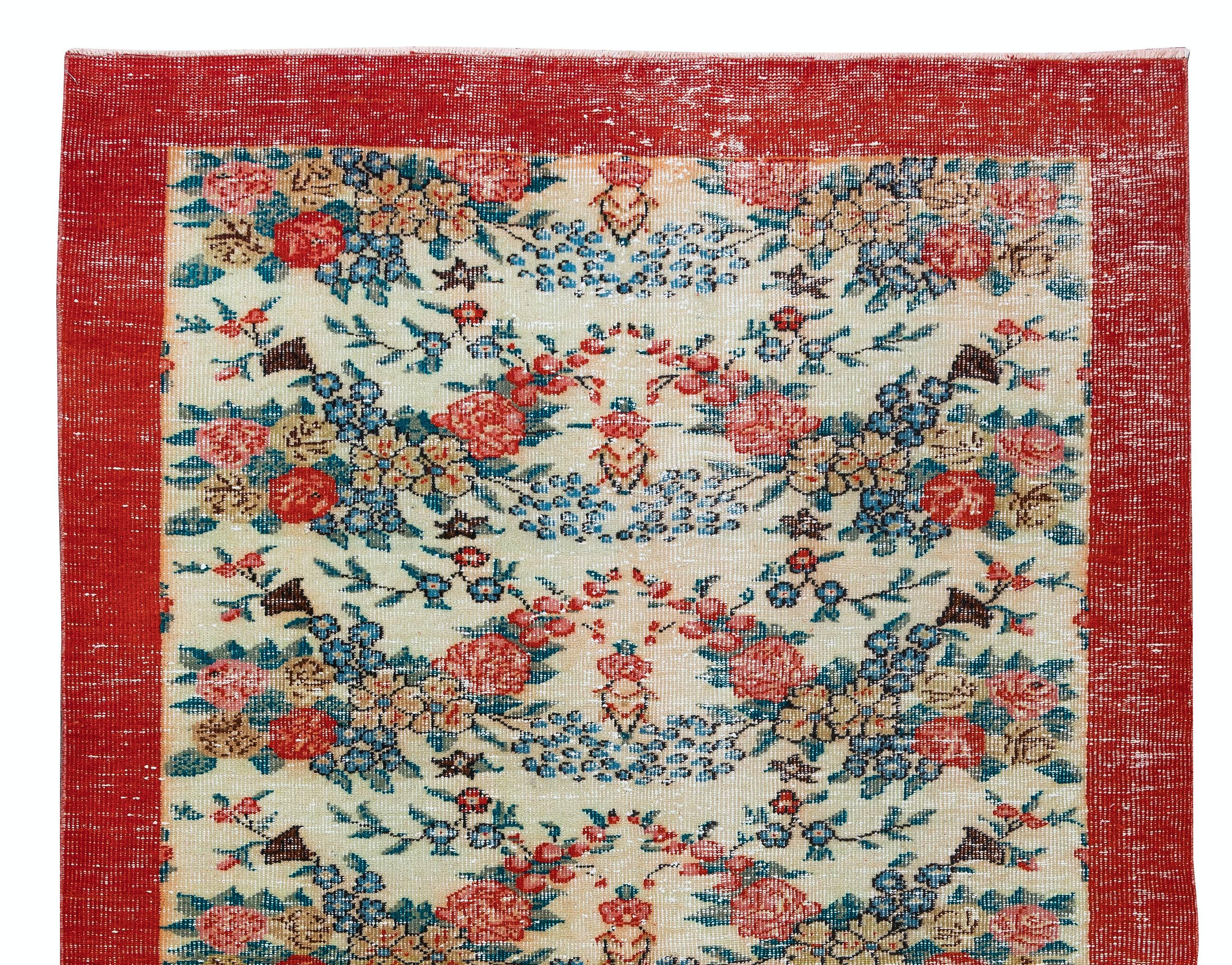 Turkish 5.8x9.3 Ft Handmade Floral Pattern Anatolian Area Rug with Red Border For Sale