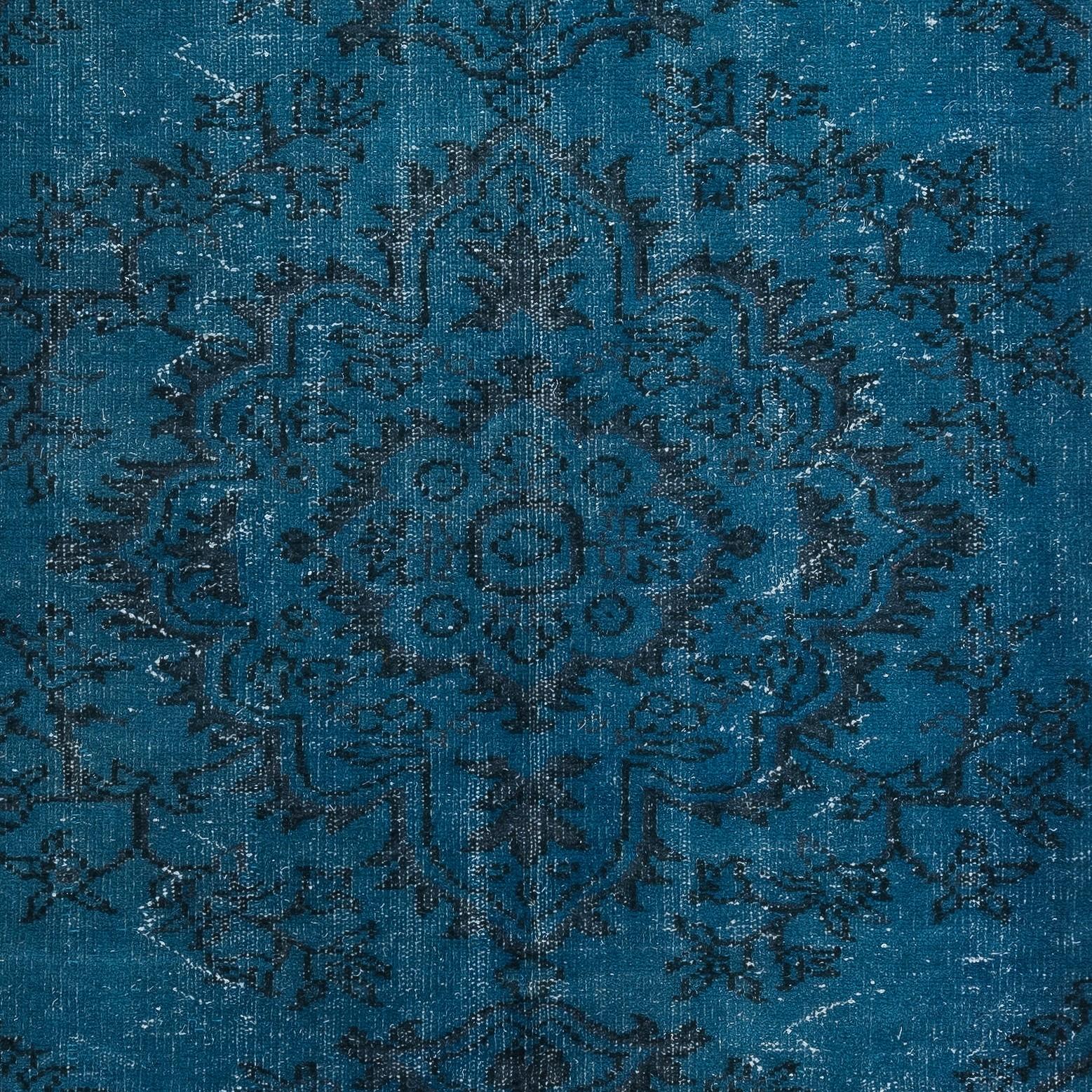 5.8x9,5 Ft Türkischer Vintage-Teppich in Blau, rot lackiert, für moderne Inneneinrichtungen im Zustand „Gut“ im Angebot in Spring Valley, NY