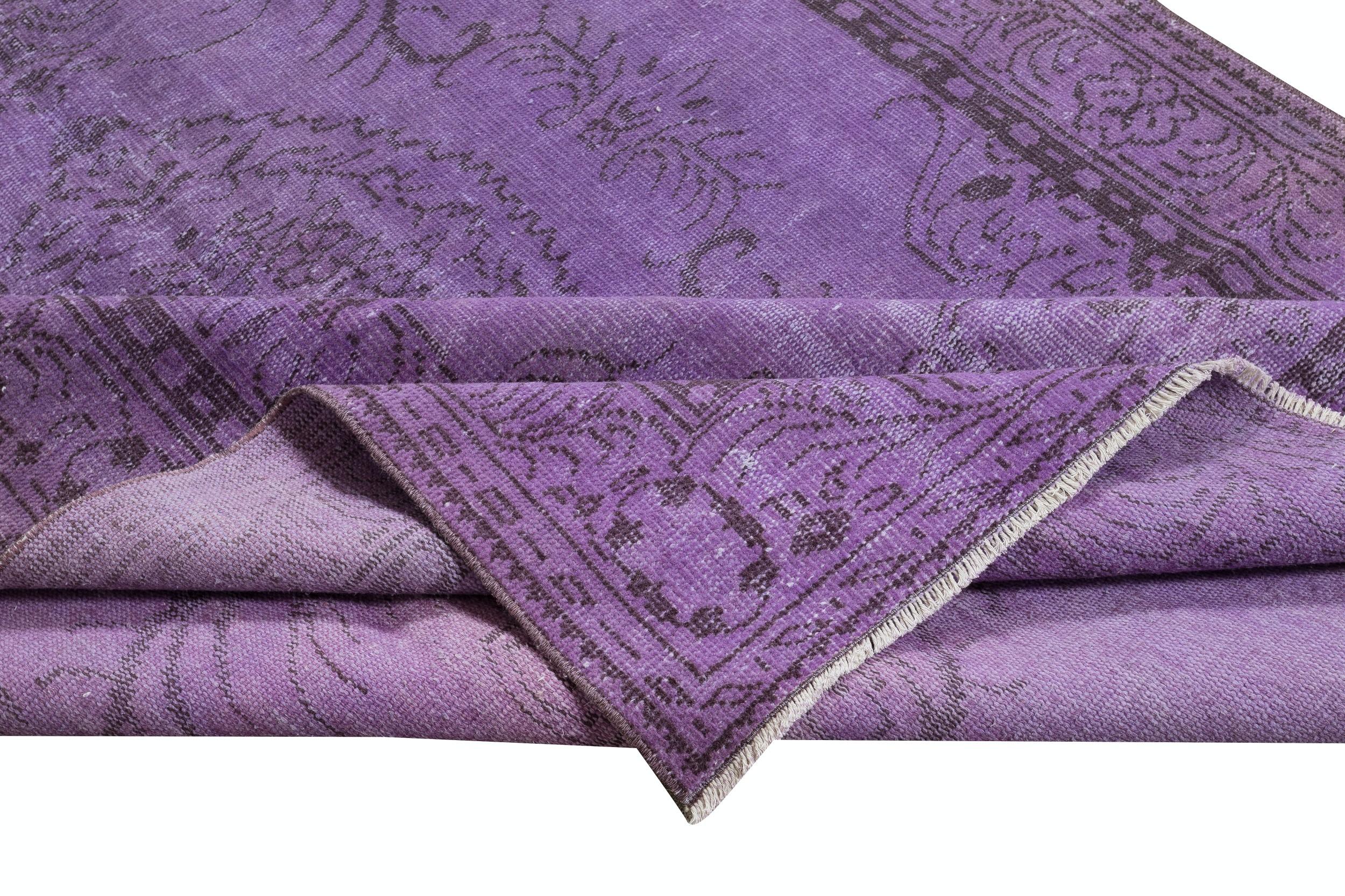 Modern 5.8x9.6 Ft Vintage Turkish Area Rug redyed in Purple Color for modern interiors For Sale