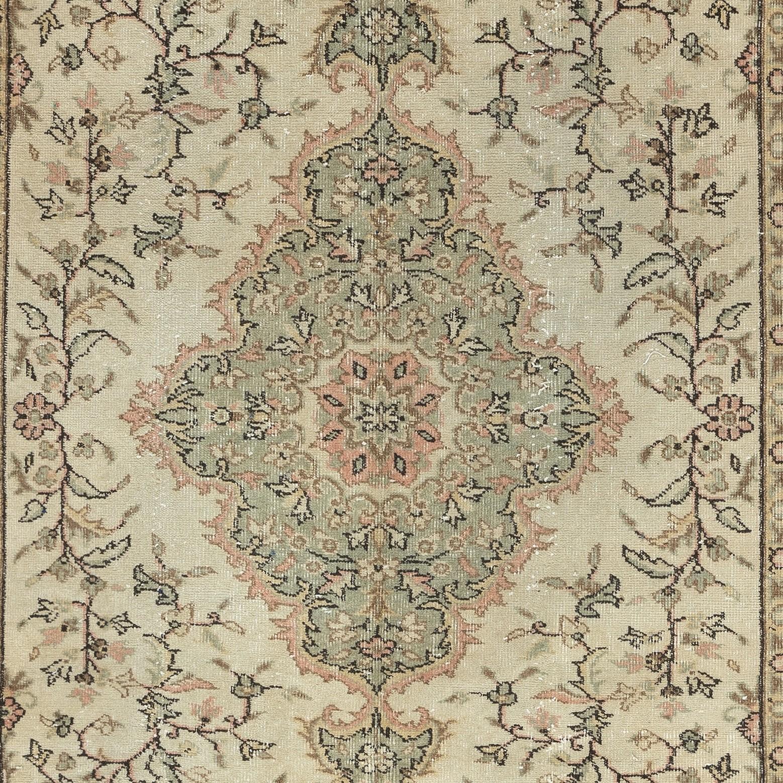 5.8x9.7 Ft Handmade Vintage Beige Türkisch Teppich für rustikale oder Landhausstil Haus im Zustand „Gut“ im Angebot in Spring Valley, NY