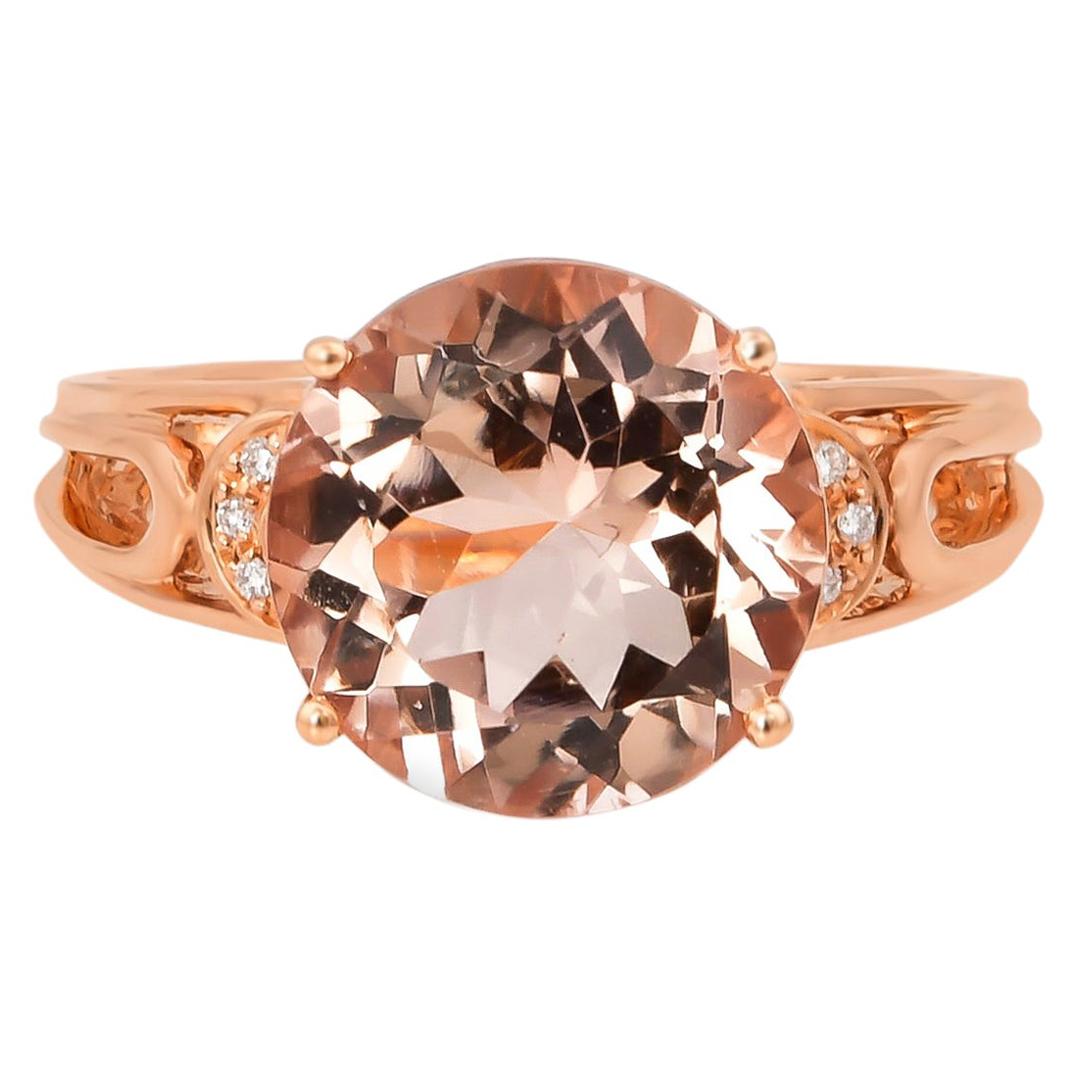 5.9 Carat Morganite and Diamond Ring in 18 Karat Rose Gold For Sale