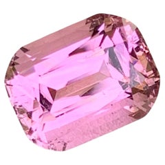 5,9 Karat natürlicher, bubblegumrosa Turmalin im Kissenschliff als Edelstein für Ringschmuck