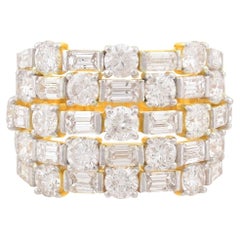 Ring aus 14 Karat Gold mit 5,90 Karat Diamanten