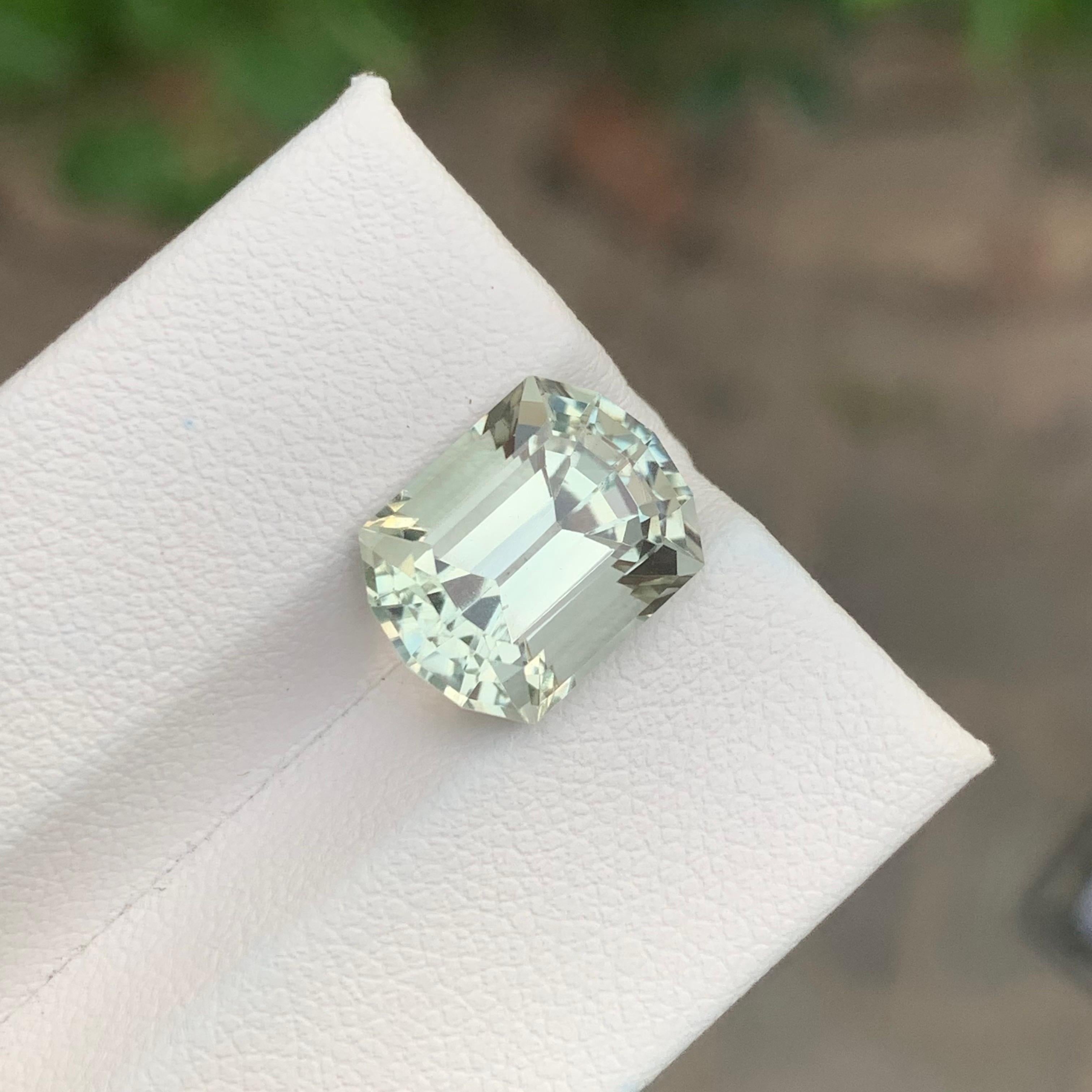 5,90 Carati di Ametista Verde Naturale Sciolta Prasiolite Gemma del Brasile in vendita 1
