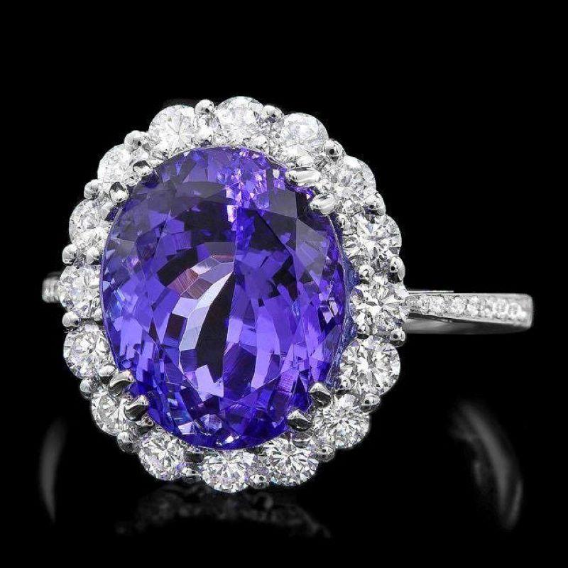 Mixed Cut 5.90 Carats Natural Tanzanite and Diamond 18k Solid White Gold Ring For Sale