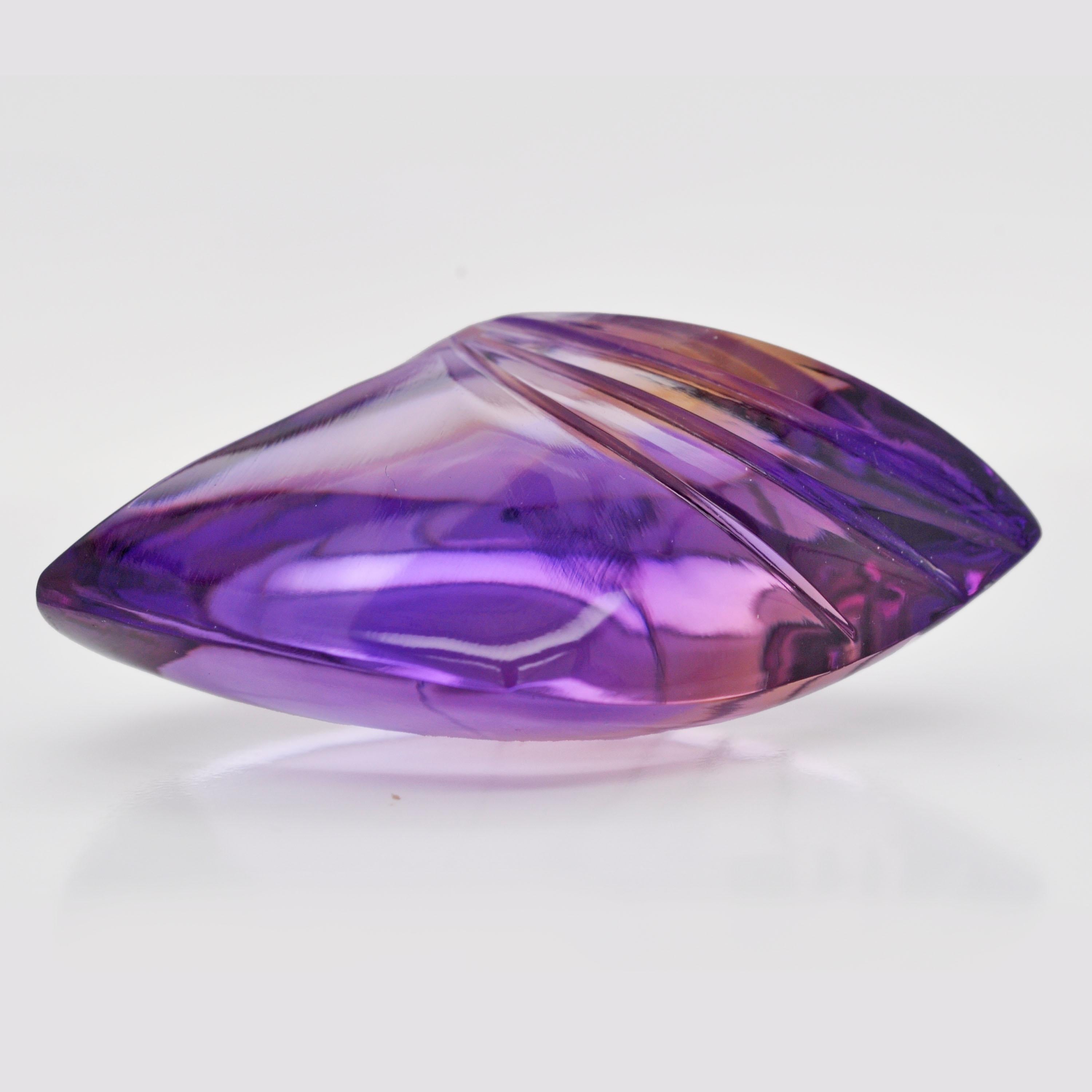 59,07 Karat bolivianische Fancy Handgeschnittene Ametrine-Edelsteine-Anhänger-Brosche im Angebot 3