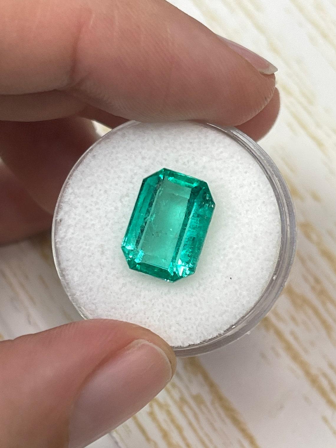 5.90ct Bright Bluish Green Emerald Cut Gem 13x9 Genuine May Birthstone (pierre de naissance de mai) Neuf à Jupiter, FL