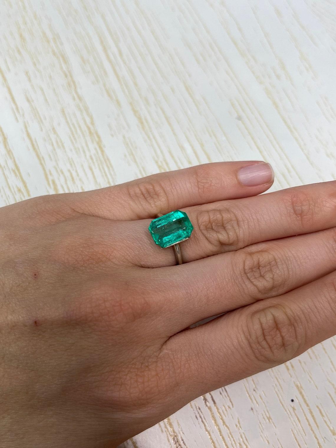 5.90ct Bright Bluish Green Emerald Cut Gem 13x9 Genuine May Birthstone (pierre de naissance de mai) 3
