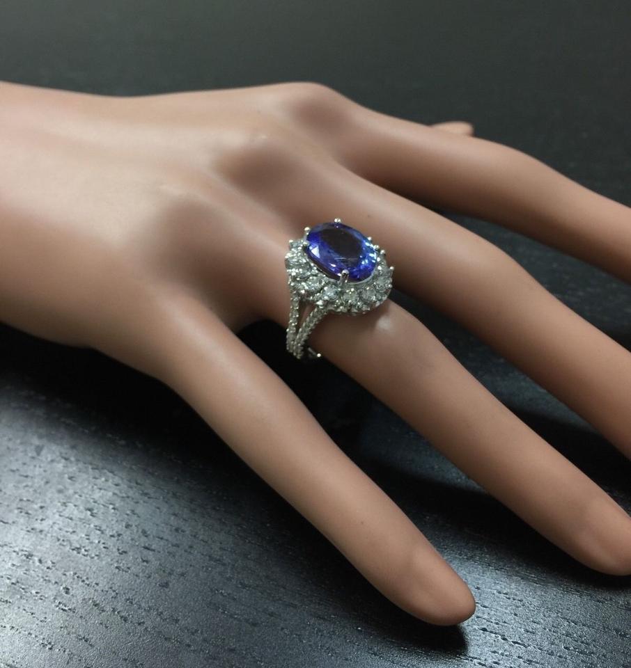 5.91 Carat Natural Tanzanite and Diamond 14 Karat Solid White Gold Ring For Sale 2