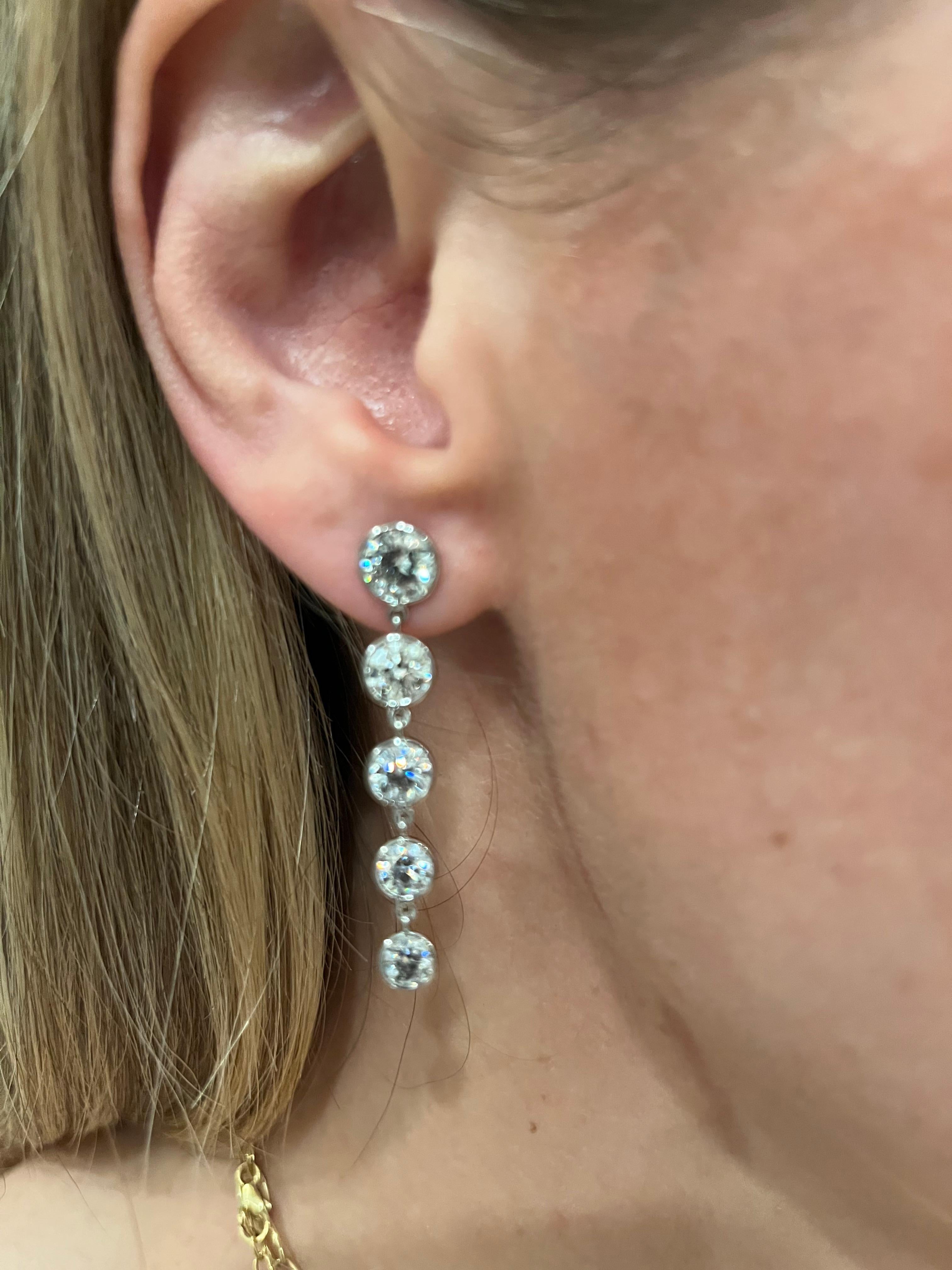 Modern 5.91 Carats Total Weight Diamond Earrings in Platinum For Sale