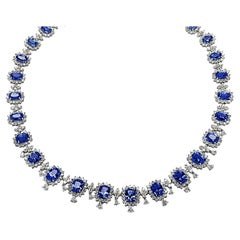 Collier de saphirs de Ceylan et diamants blancs de 59,15 carats