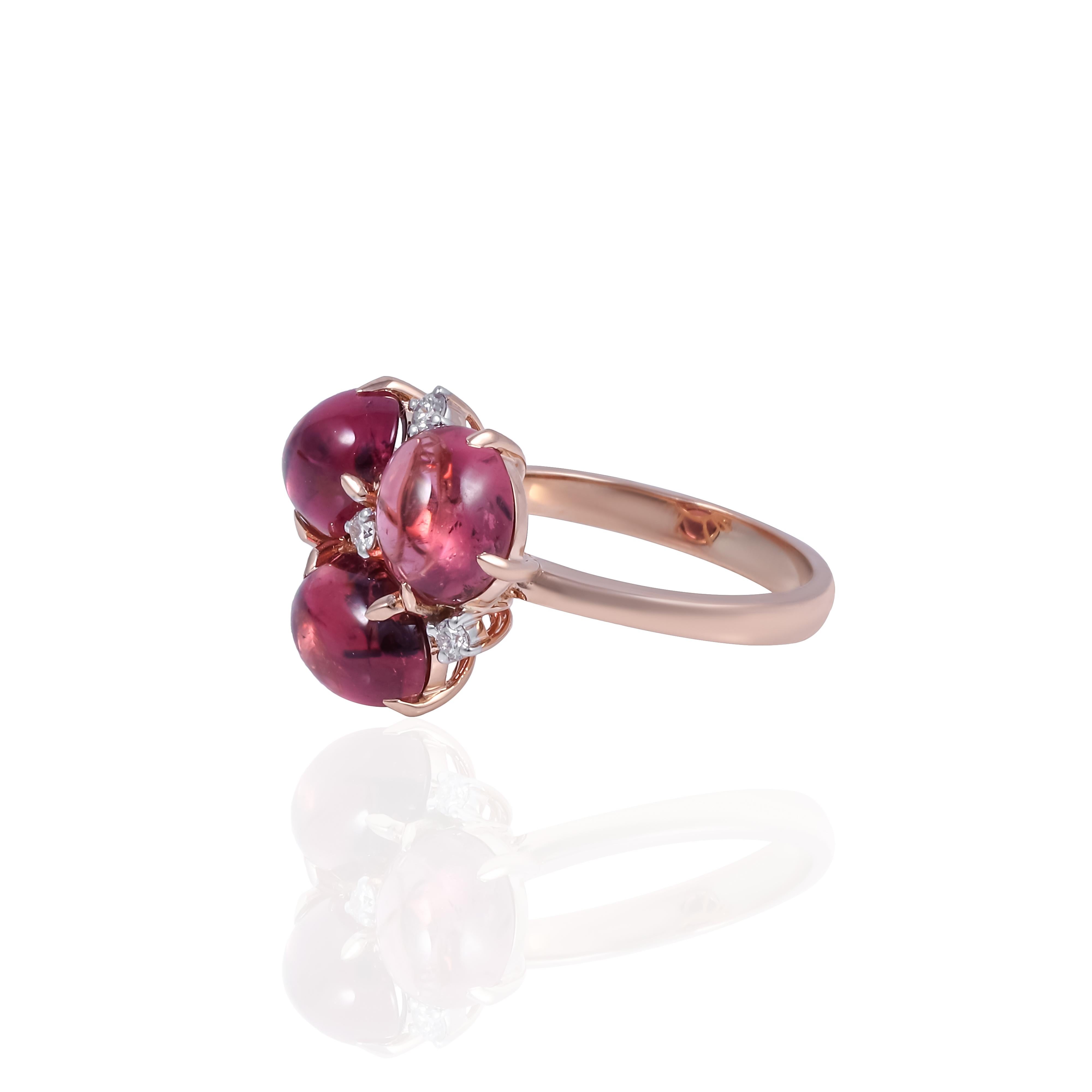 Art Deco 5.92 Carat Trio Pink Tourmaline Ring with 0.13 Carat Diamonds in 18 karat gold For Sale