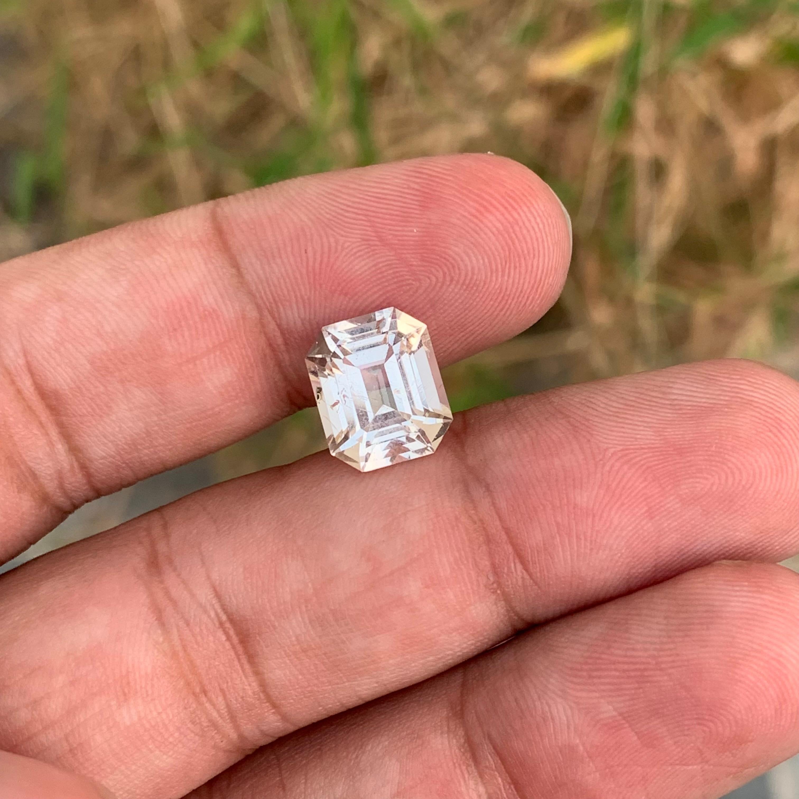 5.95 Karat natürlicher loser Goldtopas Smaragdform Edelstein im Angebot 3