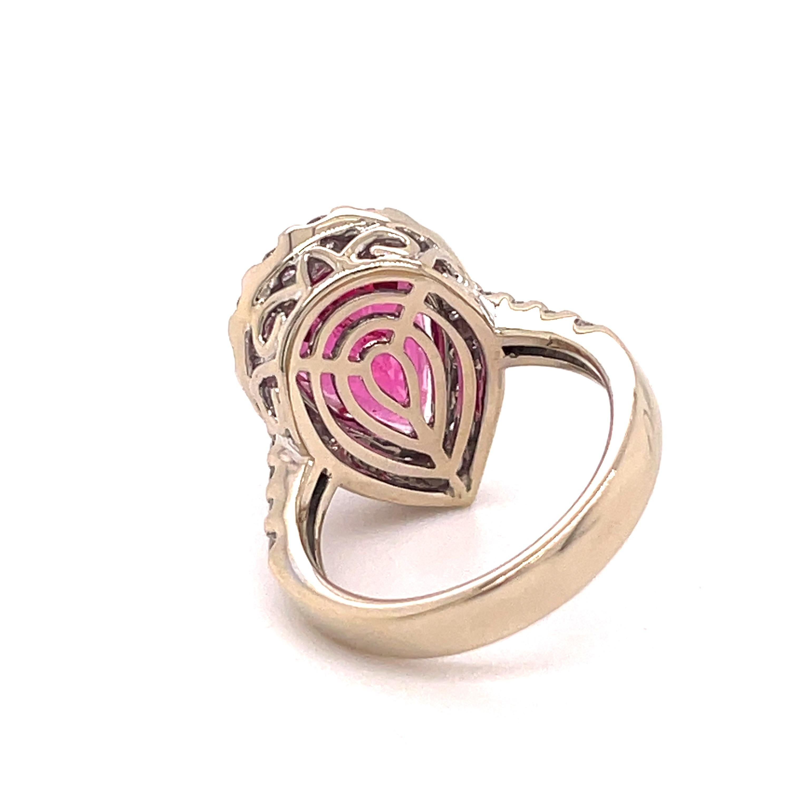 Women's 5.95 Carat Pink Spinel Diamond Gold Ring For Sale