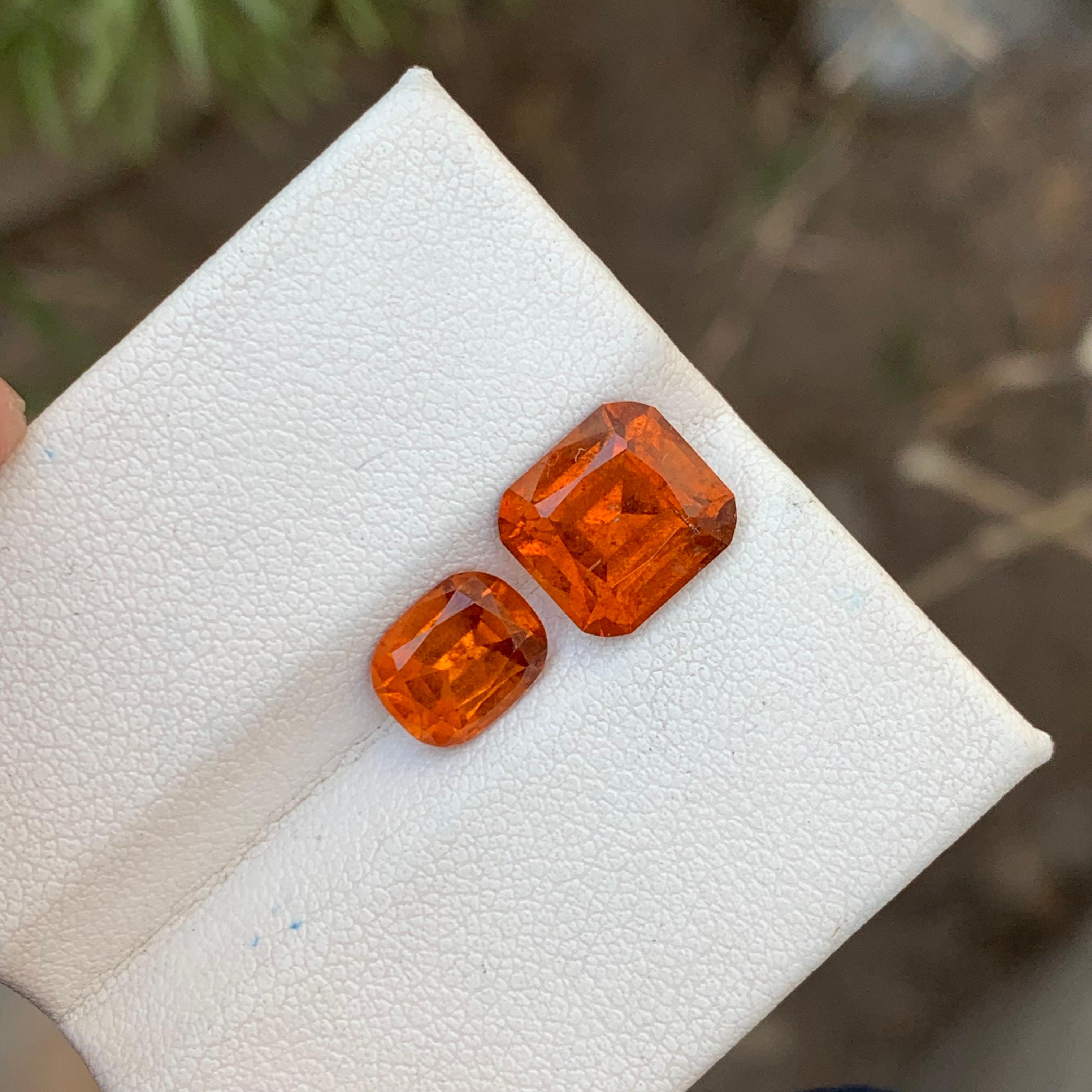 5.95 Carats Natural Loose Hessonite Garnet 2 Pieces For Ring Jewelry Making  For Sale 4