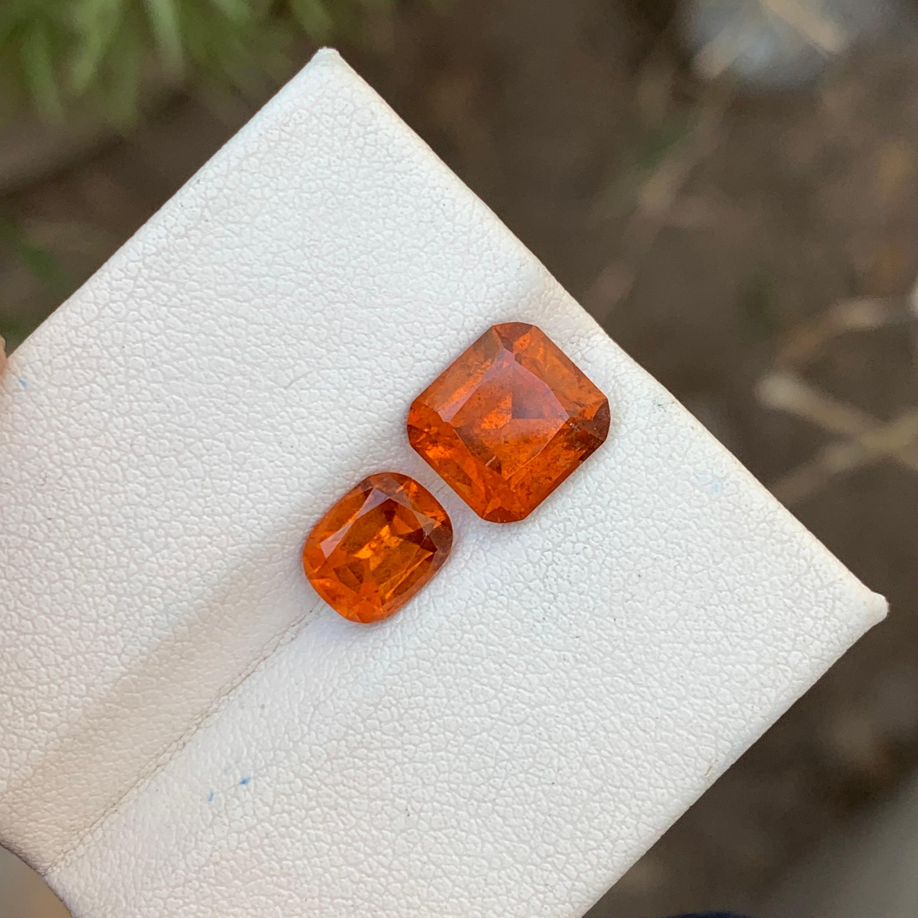 5.95 Carats Natural Loose Hessonite Garnet 2 Pieces For Ring Jewelry Making  For Sale 1
