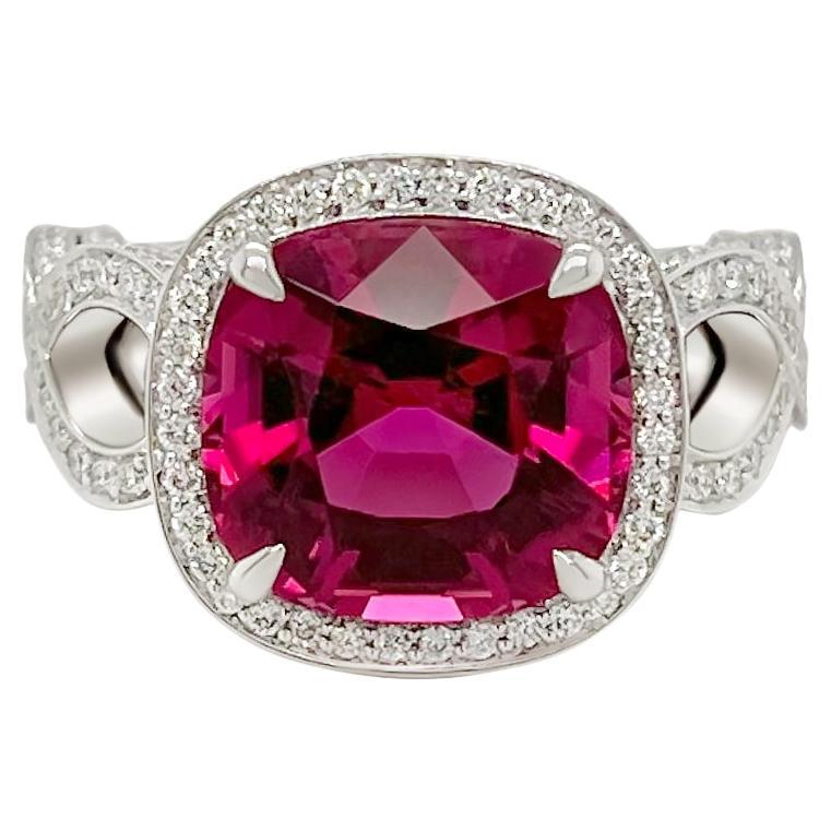 This rare and highly sought after magenta rubellite is an incredible 5.96 carats of vivid color - a true marvel of nature. This natural gemstone from Mozambique is sure to captivate jewellery connoisseurs and collectors. Crafted with the utmost care