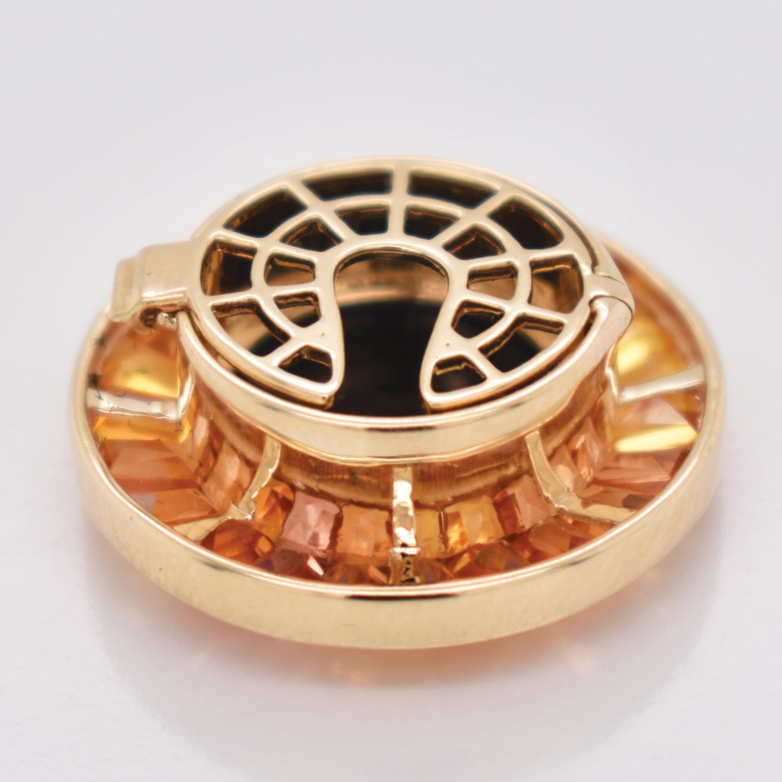 5.96 Carat Yellow Sapphire Baguette Cut Medusa Versace Cameo Shirt Gold Brooch For Sale 6