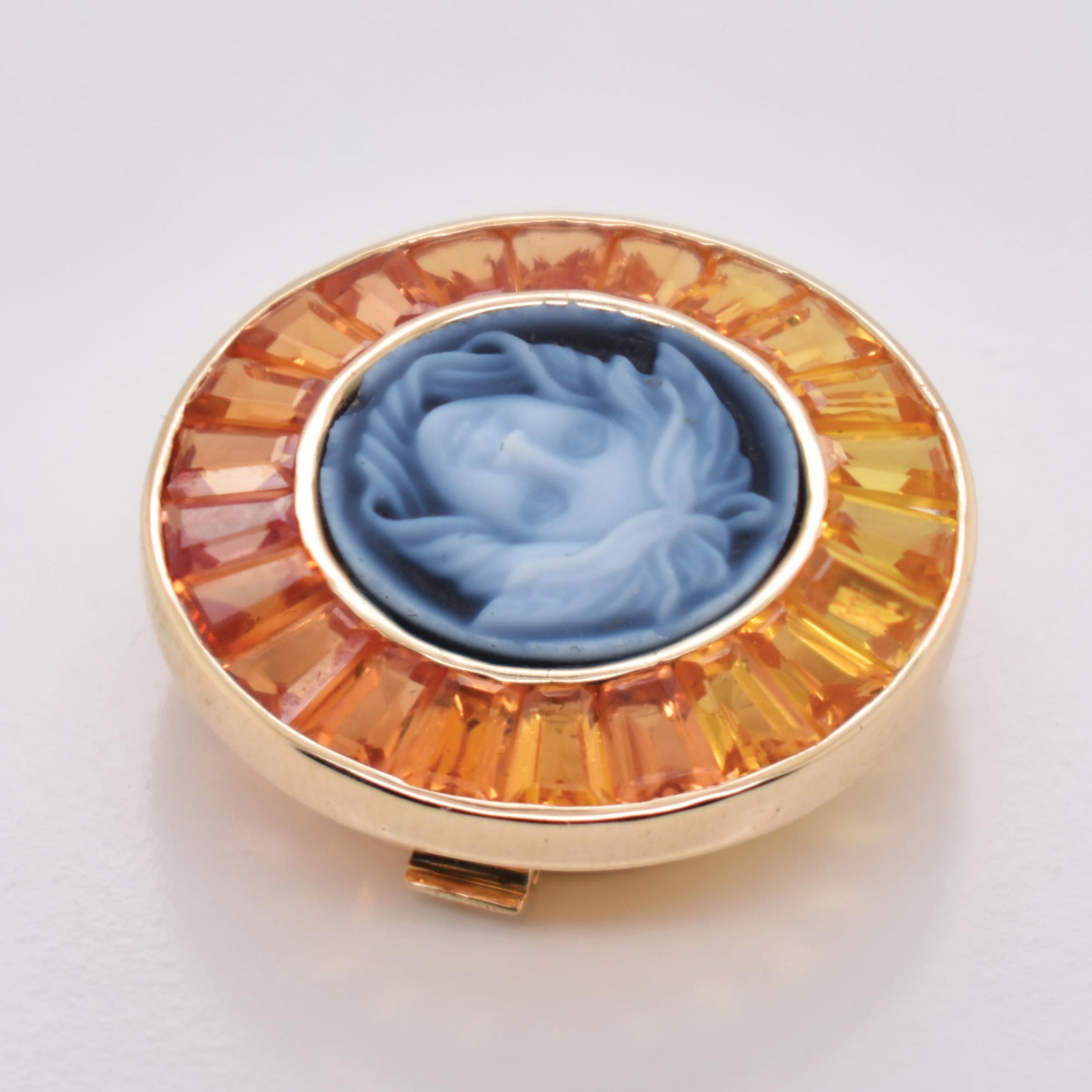 5.96 Carat Yellow Sapphire Baguette Cut Medusa Versace Cameo Shirt Gold Brooch For Sale 3