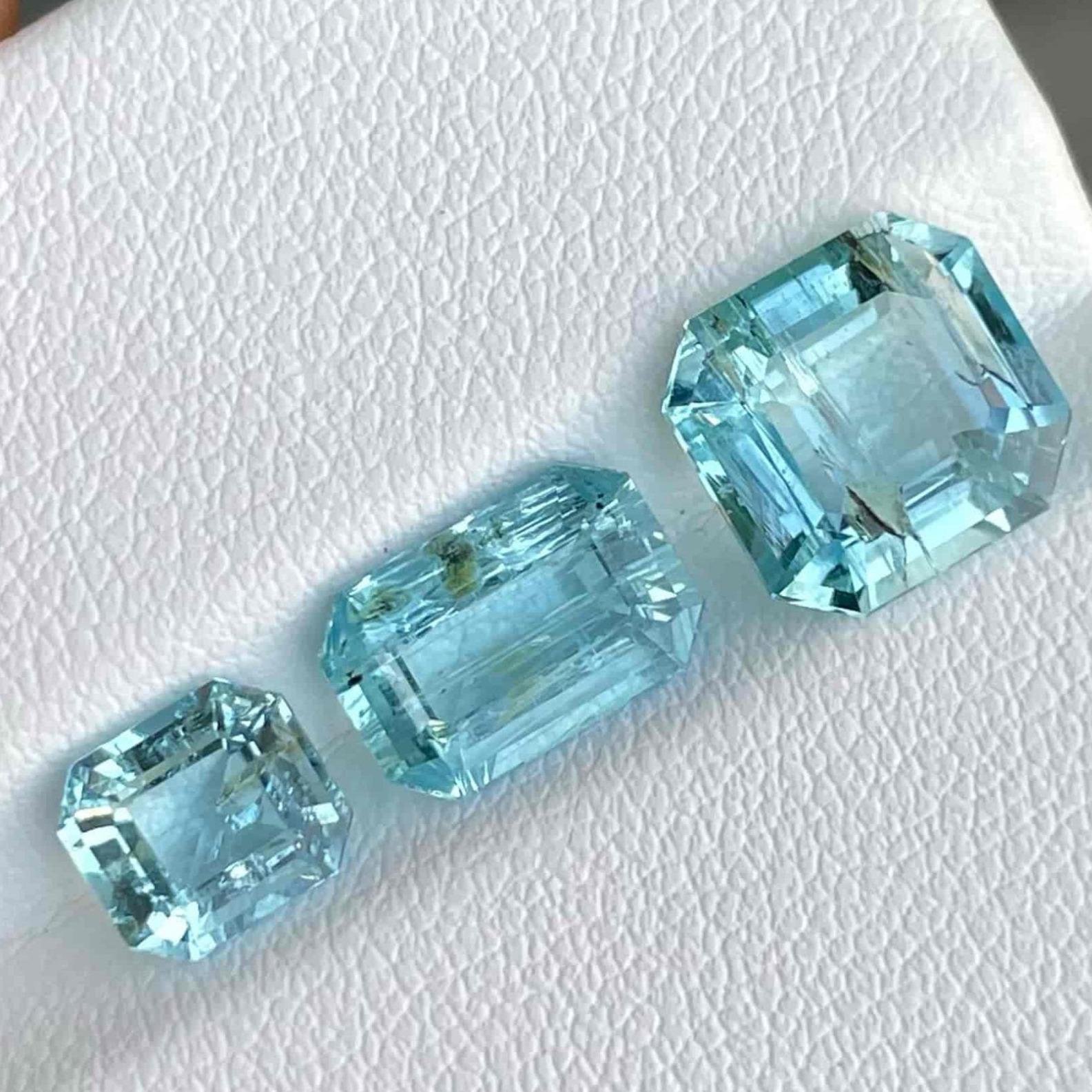 Gemstone Name Deep Blue Color Natural Aquamarine
Weight 5.96 carats
Weight Each 2.91, 1.92, and 1.11 carats
Clarity Included
Locality Namibia
Treatment None




Introducing the stunning 5.96 carats Deep Blue Color Natural Aquamarine Batch, a
