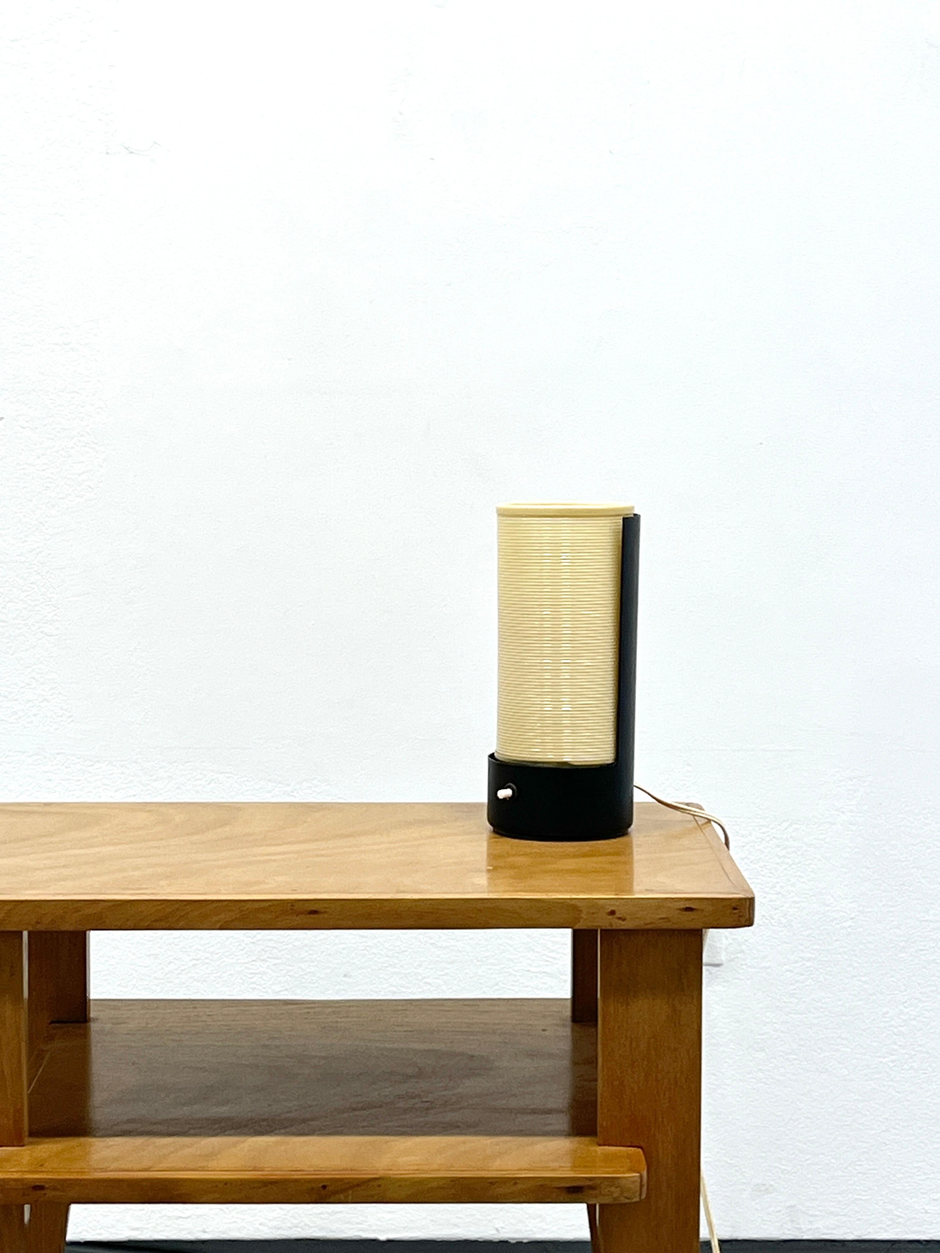 5964 table lamp by Joseph-André Motte published by Disderot In Good Condition For Sale In PARIS, FR