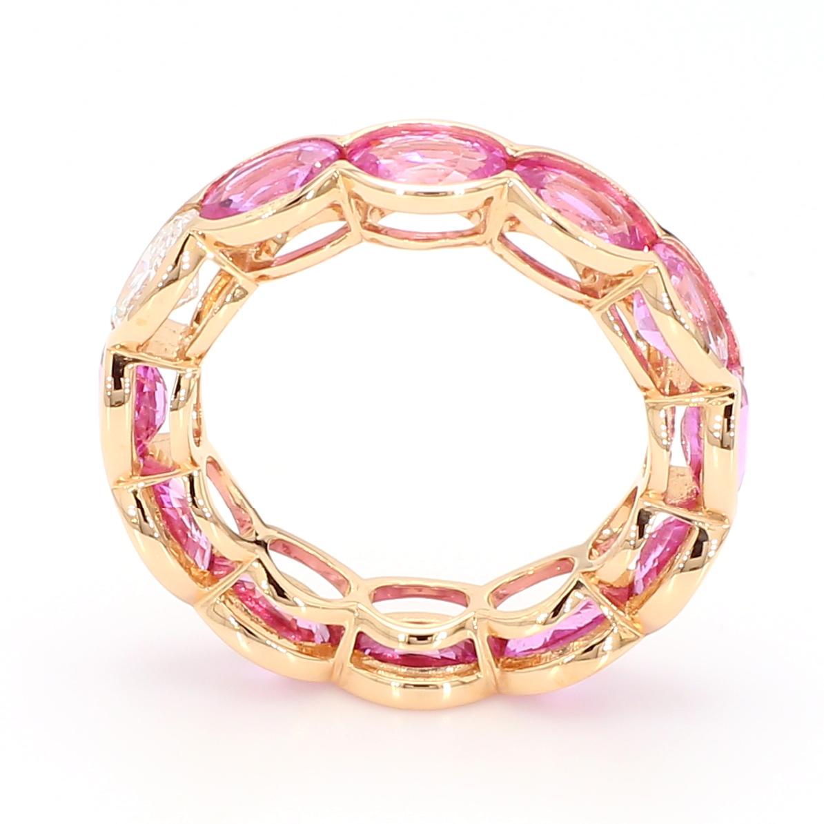 6.33 Carat Pink Sapphire Oval Cut and Diamond Eternity Band Ring In New Condition For Sale In New York, NY
