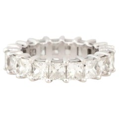 Bracelet éternité en diamant taille princesse de 5,97 carats 14 carats en stock