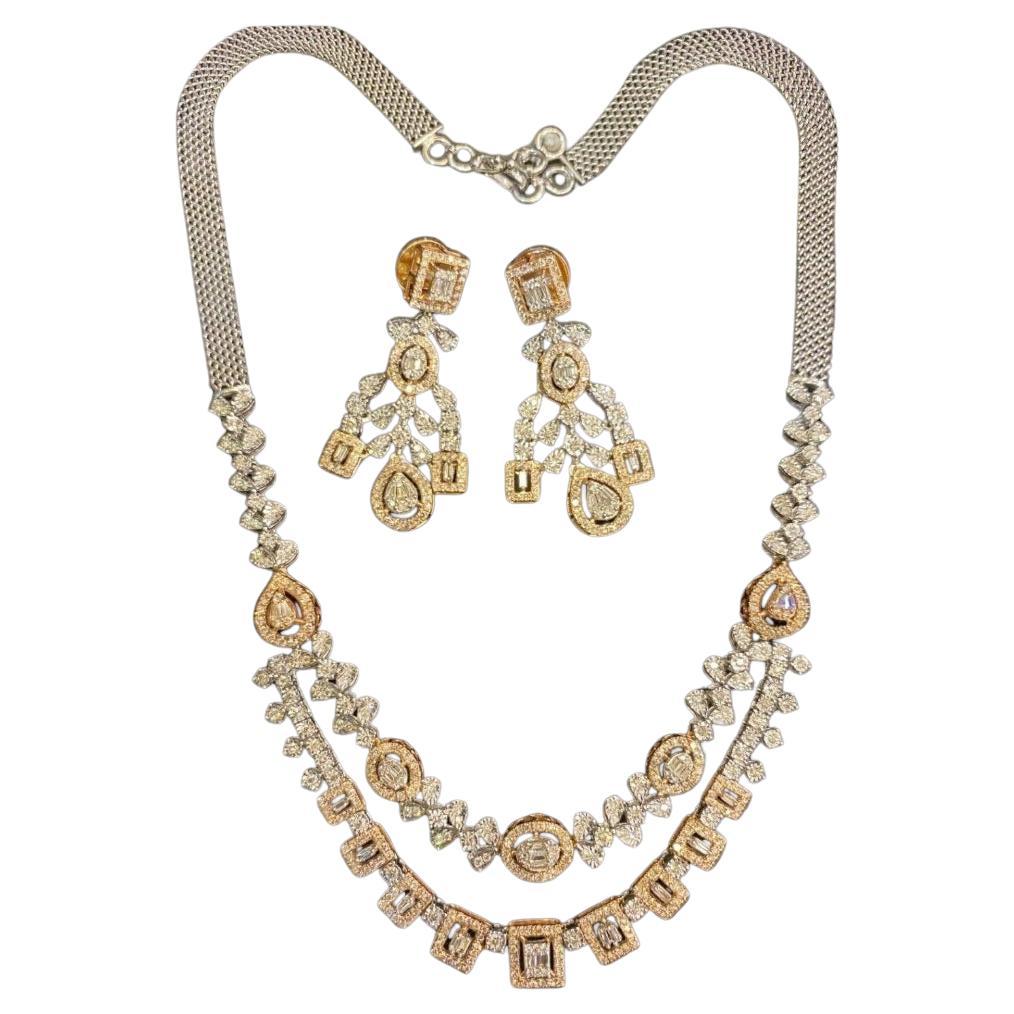 5.98 Carats Round Brillant Shape Diamonds 14K Gold Parure Set en vente