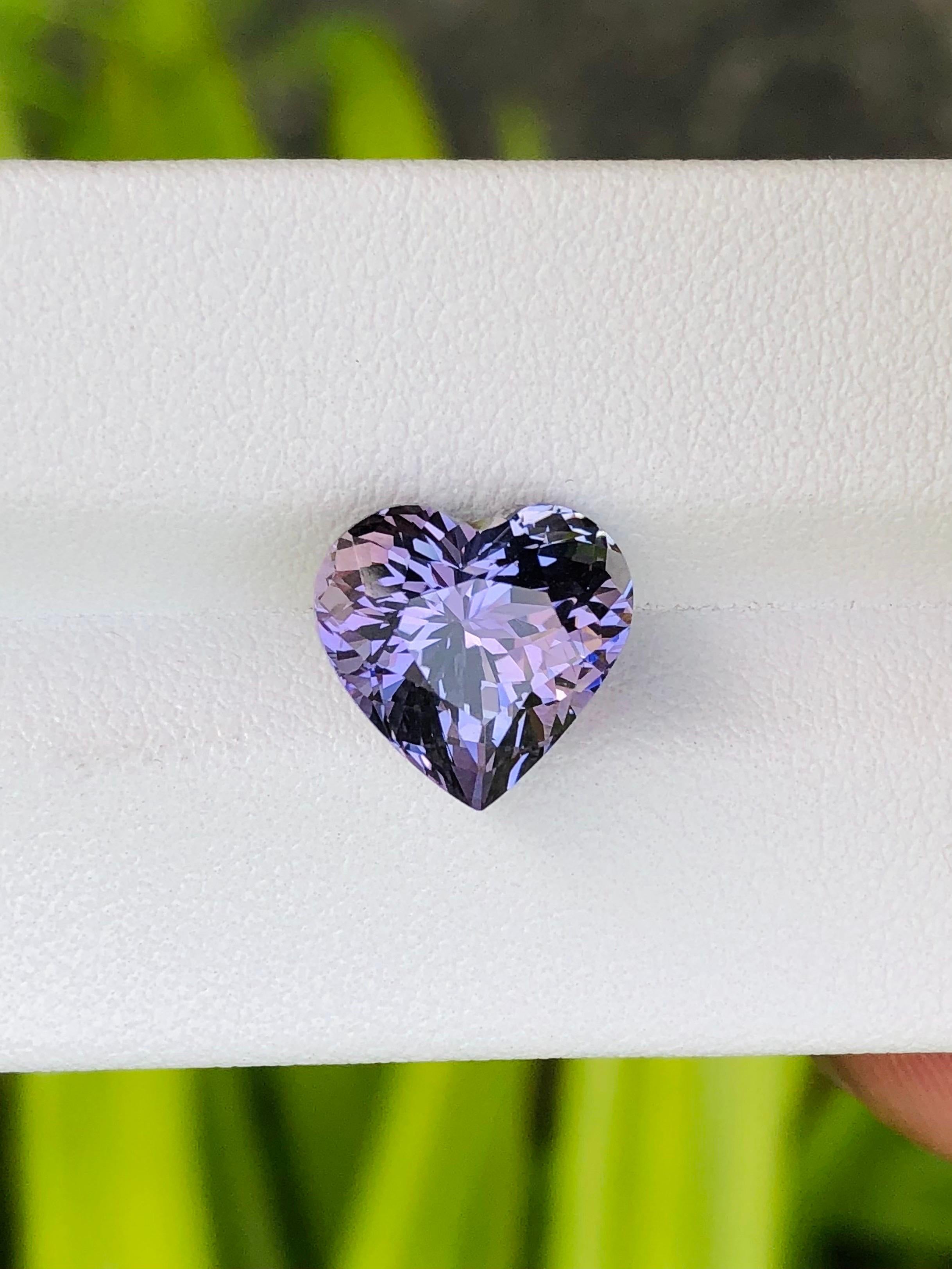 5,98 Ct AIG Zertifikat Natürlicher Tansanit Zoisit Unerhitzt Lila Farbe (Herzschliff) im Angebot