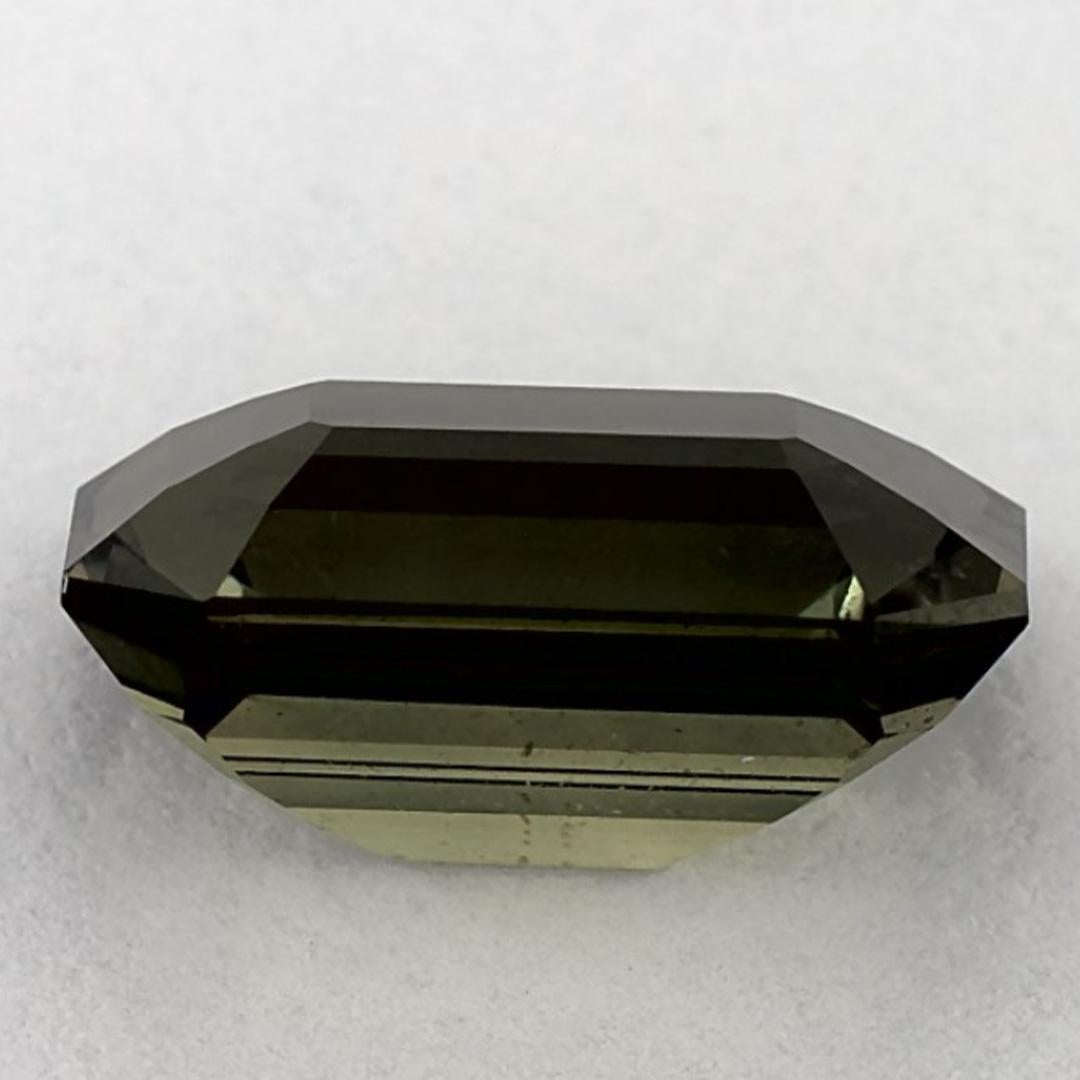 Gema suelta de zafiro verde octogonal de 5.99 qt en Nuevo estado para la venta en Fort Lee, NJ