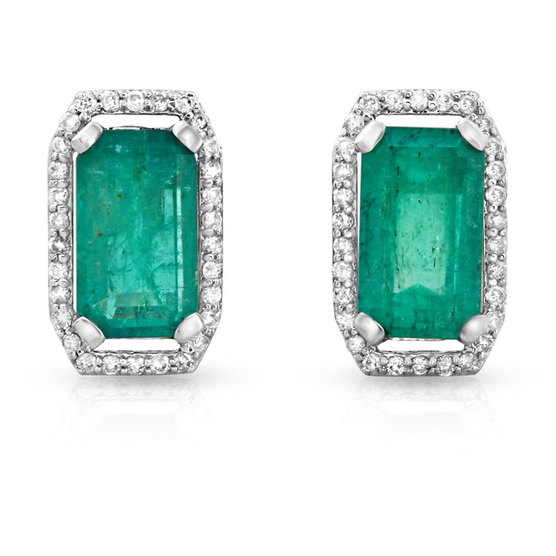 100% Authentic, 100% Customer Satisfaction

Height: 14.5 mm

Width: 9 mm

Metal:18K White Gold

Hallmarks: 18K

Total Weight: 4.3 Grams

Stone Type: 5.99 CT Natural Emerald & G SI2 0.46 CT Diamonds

Condition: New

Estimated Price: $9000

Stock