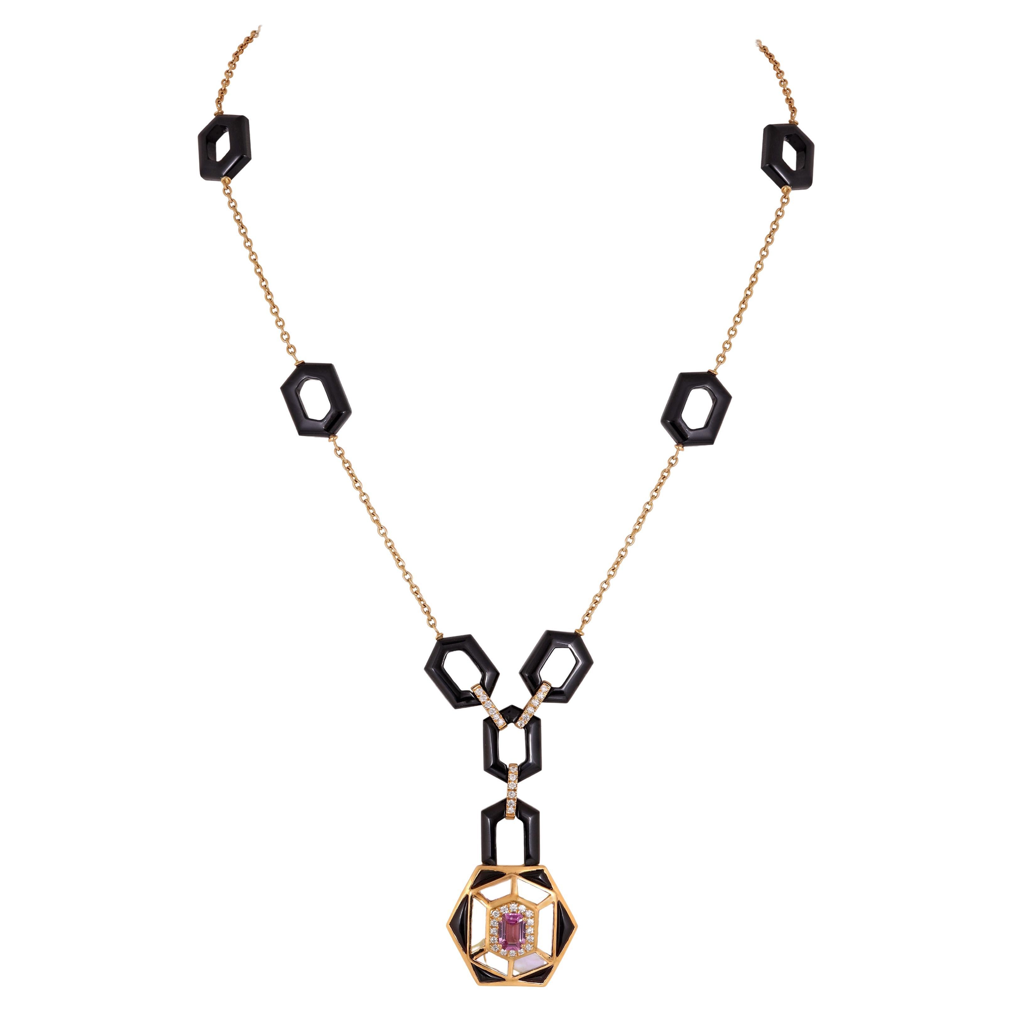 59.93 Carat Black Onyx, Sapphire & Mother of pearl Chain Necklace in 18k Gold For Sale