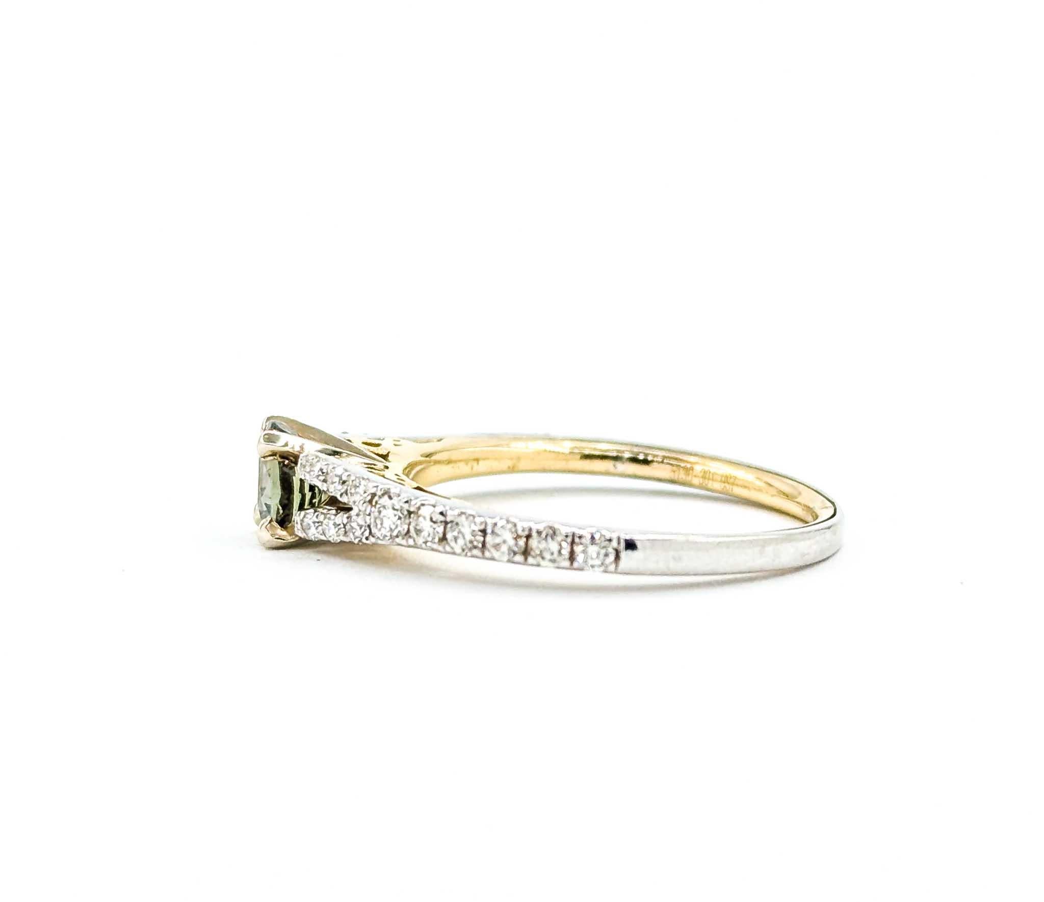 .59ct Alexandrite & Diamond Platinum/Yellow Gold Ring For Sale 6