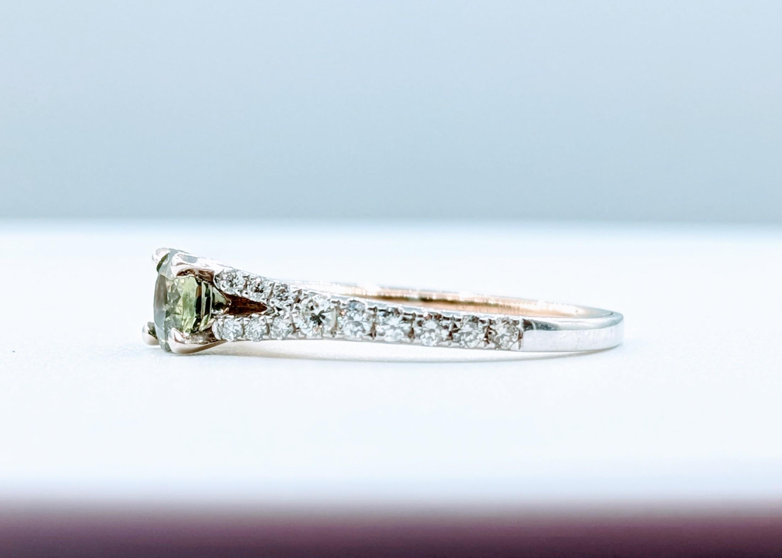 59 Karat Alexandrit & Diamant Platin/Gelbgold Ring im Zustand „Hervorragend“ im Angebot in Bloomington, MN