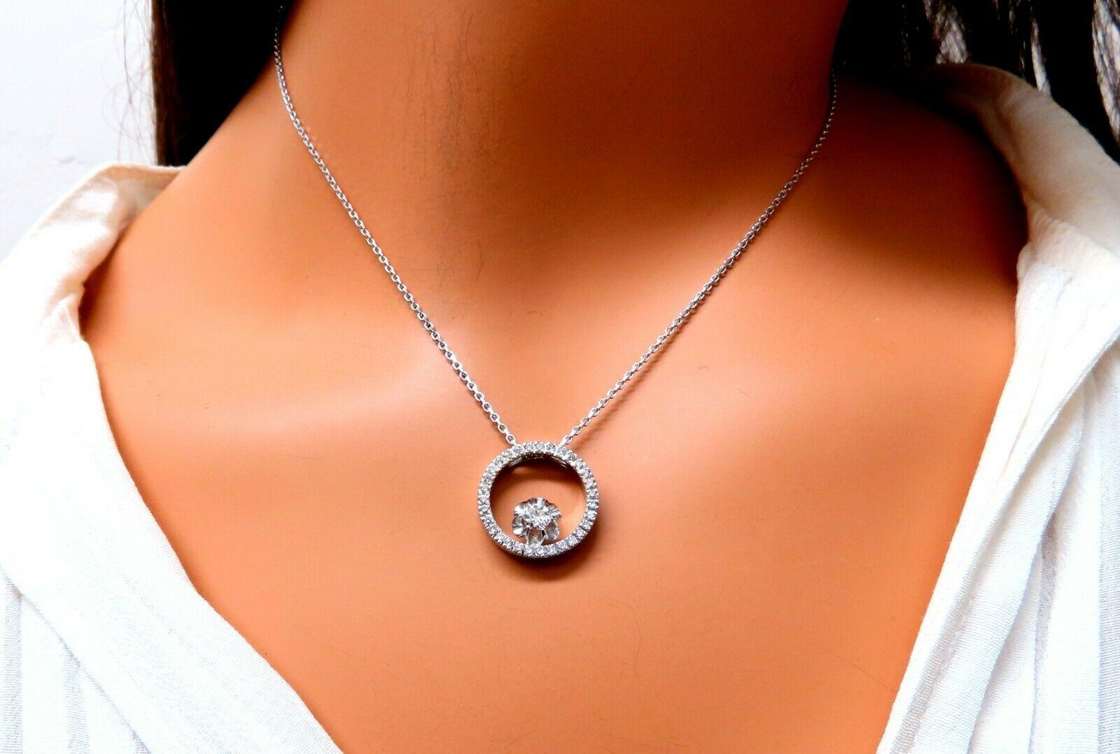 Collier à pendentif en forme de cercle en diamants ronds naturels de 0,59 carat, 14 carats Unisexe en vente