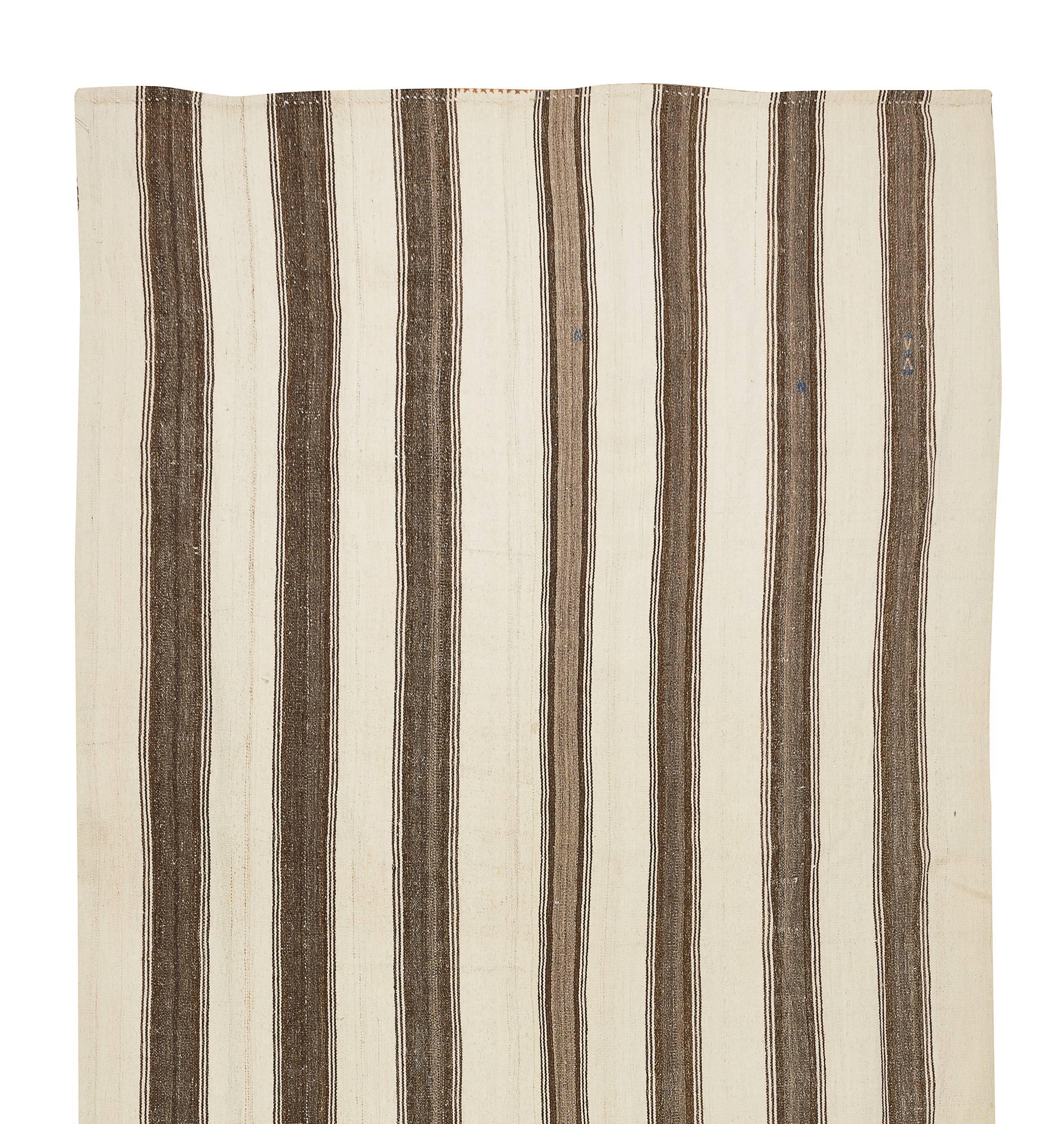 Tessuto a mano 5,9x12,9 Ft Vintage Handmade Turkish Runner Kilim Rug Made of 100% Un-Dyed Wool