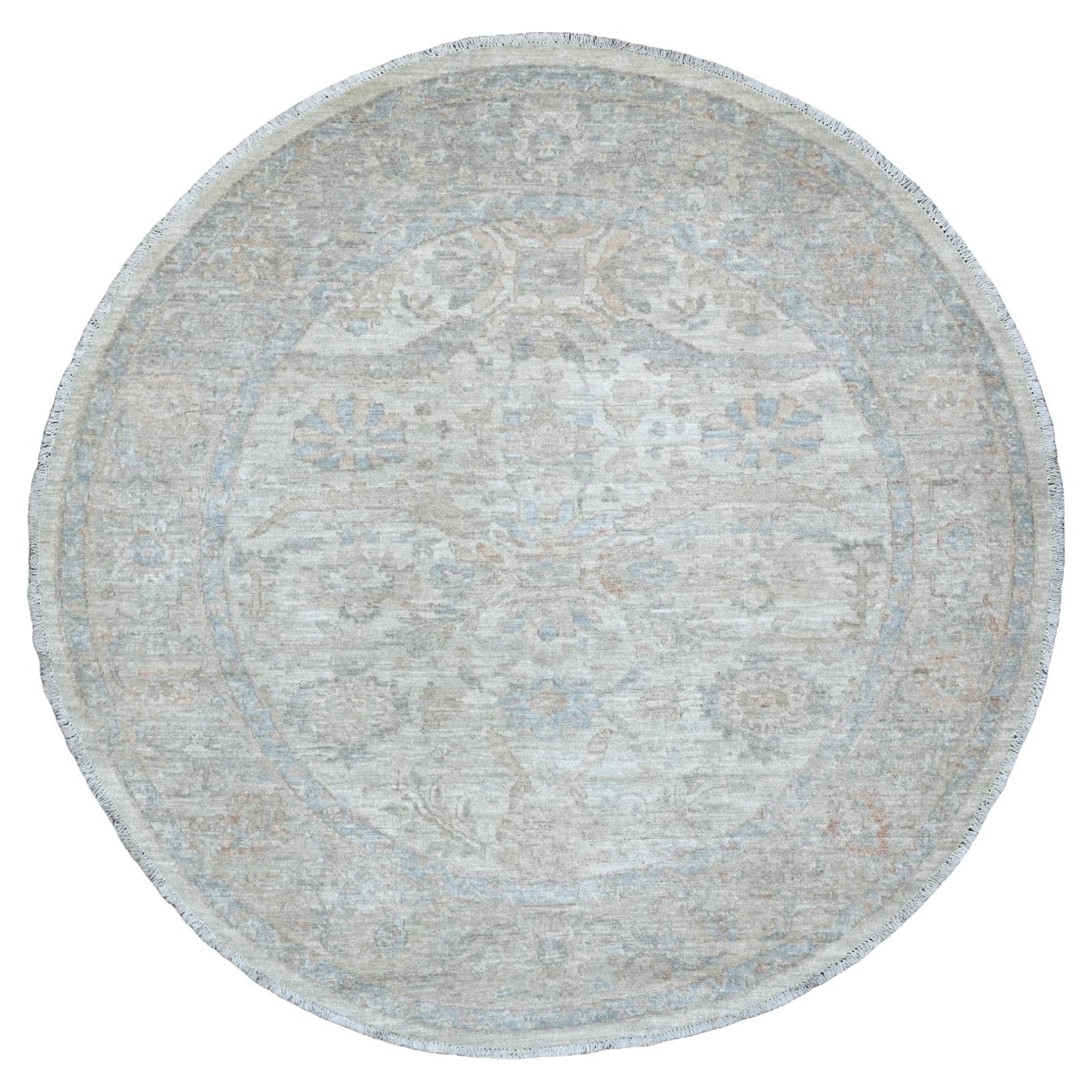 5'9"x5'9" Cascading White Heriz All Over Design Hand Knotted Pure Wool Round Rug