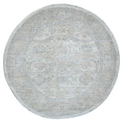 Alfombra redonda de pura lana anudada a mano con diseño integral de Heriz blanco en cascada de 1,70 x 1,70 m