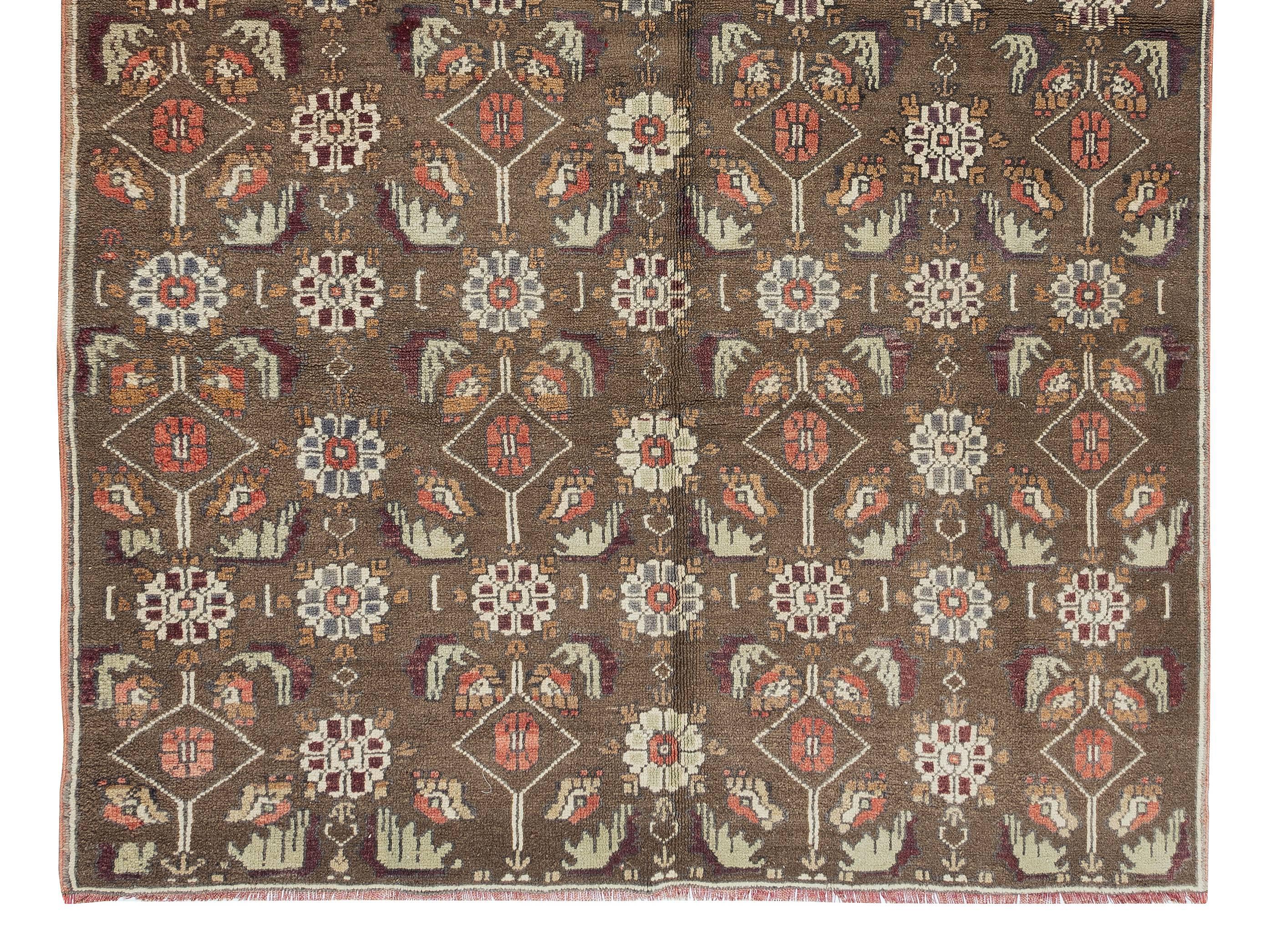 Hand-Woven 5.9x8.9 Ft Home Decor Floral Pattern Vintage Hand Knotted Anatolian Rug in Brown For Sale
