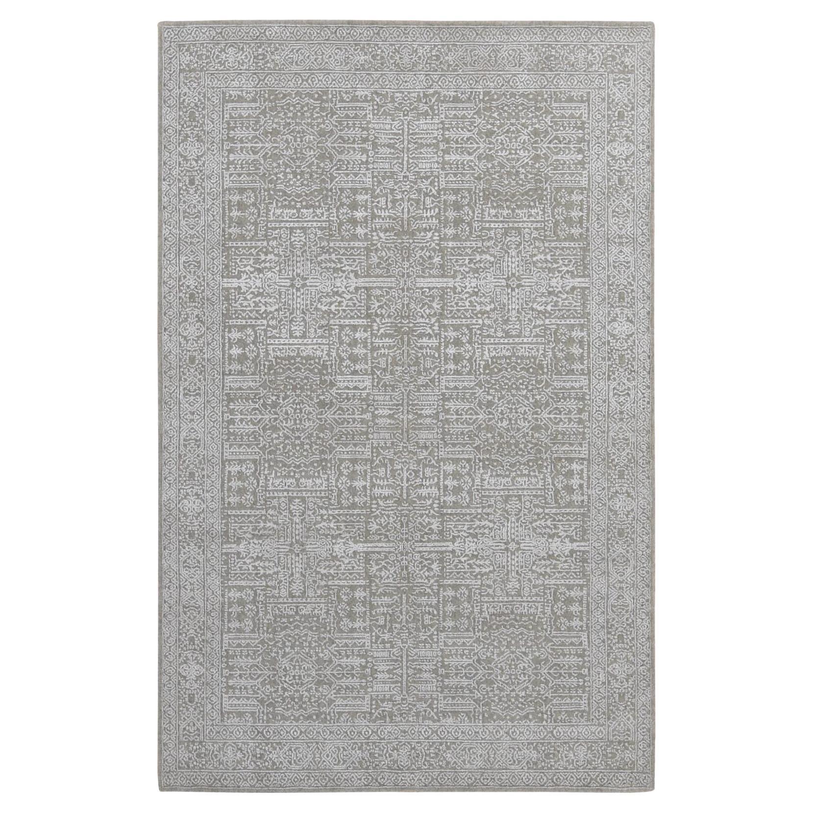 5'9 "x9' Dorian Gray Wolle und pflanzliche Seide Feiner Jacquard-Teppich, handgewebt im Angebot