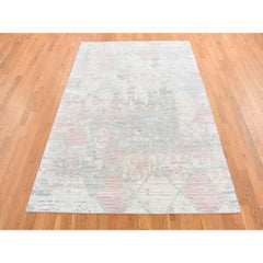 5'9"x9'3" Pearl White, THE PASTEL COLLECTION, Silk with Wool, Hand Knotted Rug