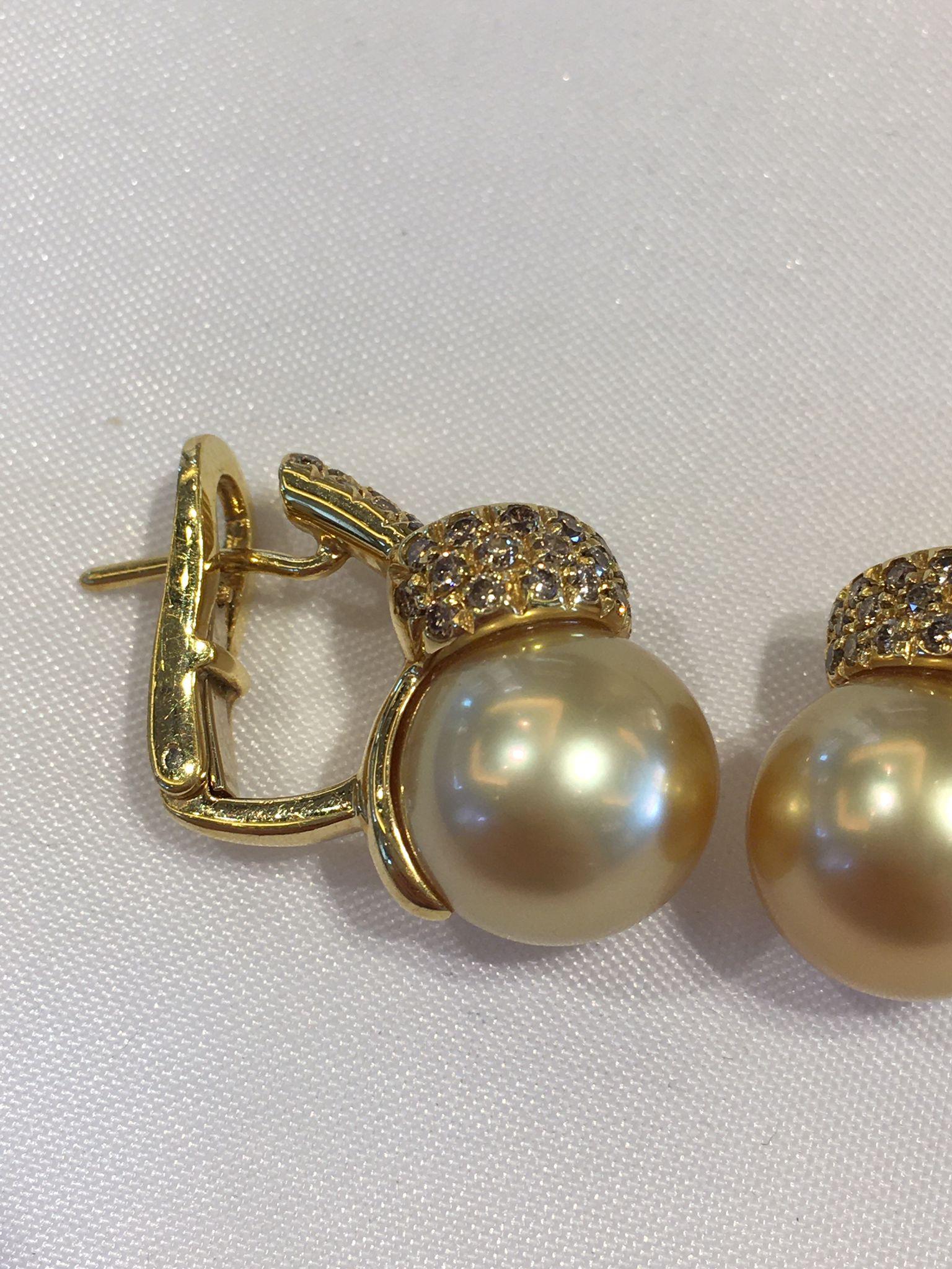Brilliant Cut 5+A gold South Sea pearl 18kt yellow gold & diamonds earring by mikimoto For Sale
