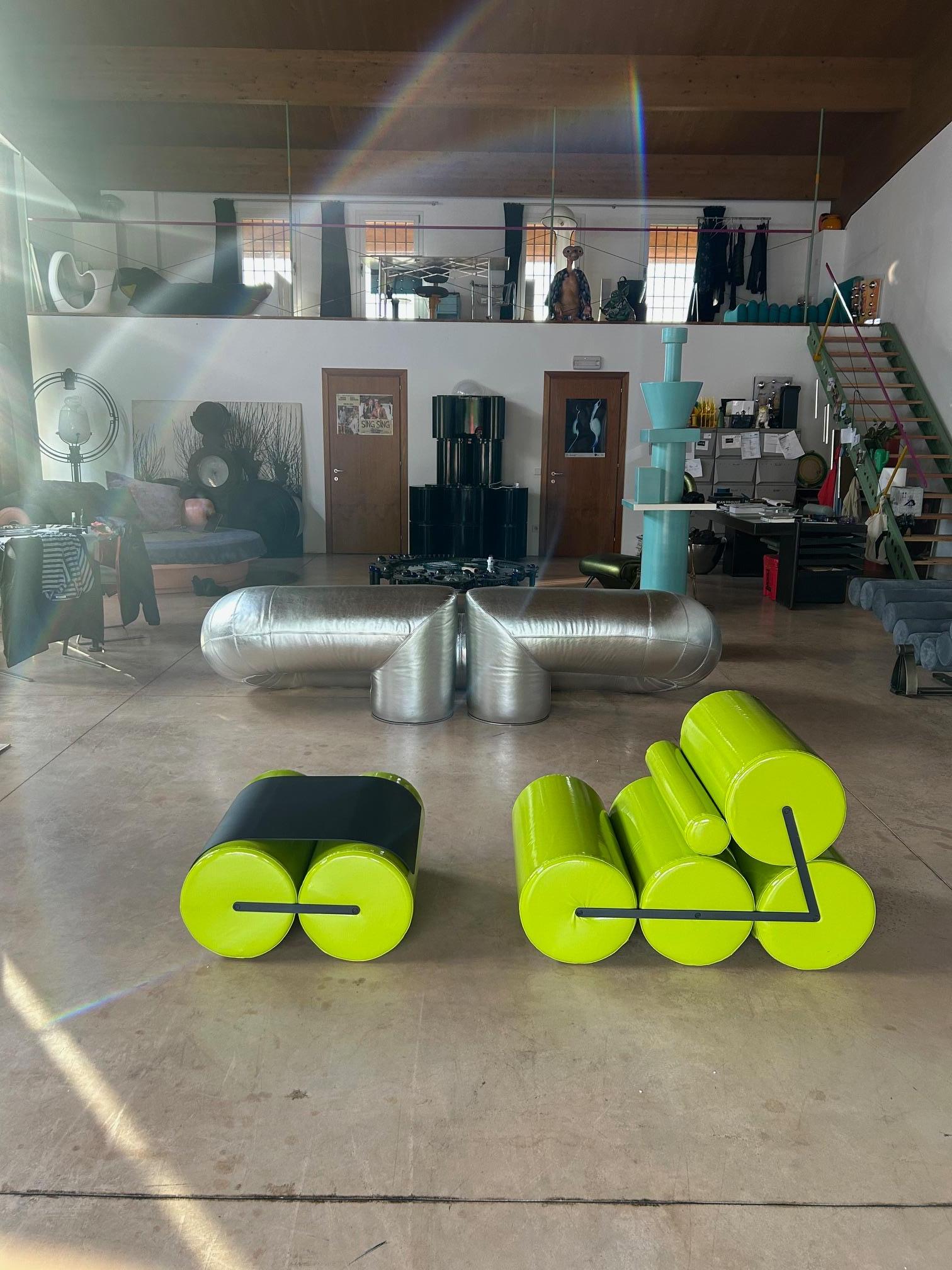fauteuil et ottoman 