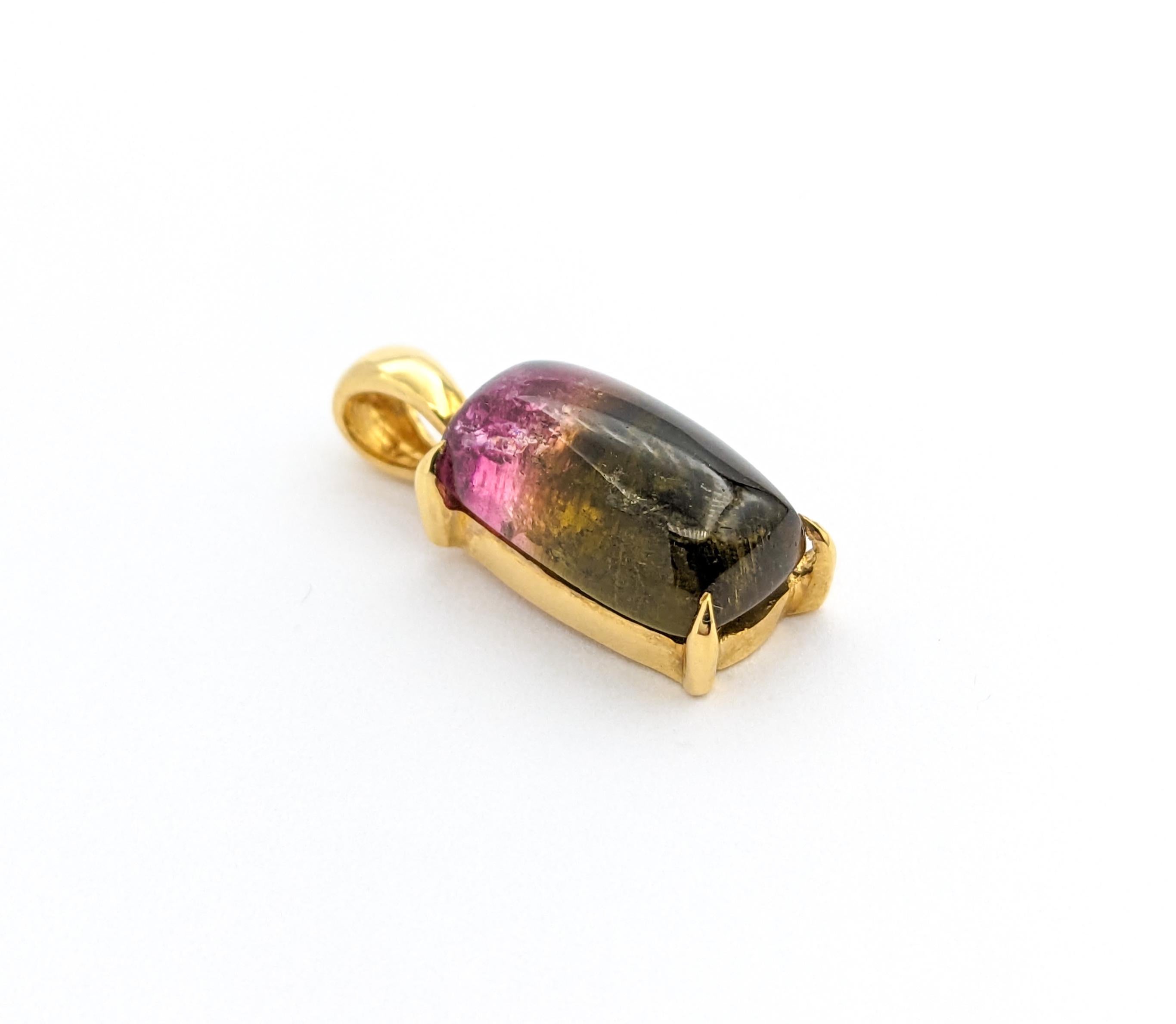 Women's 5ct Cabochon Watermelon Tourmaline Pendant In Yellow Gold For Sale