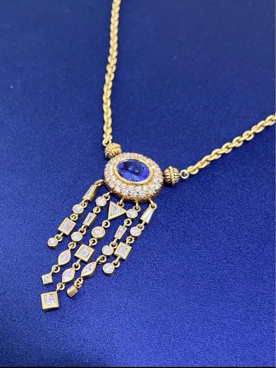 Collana a catena in oro giallo 18 carati con diamante e tanzanite ovale Nature da 5 carati in vendita 7