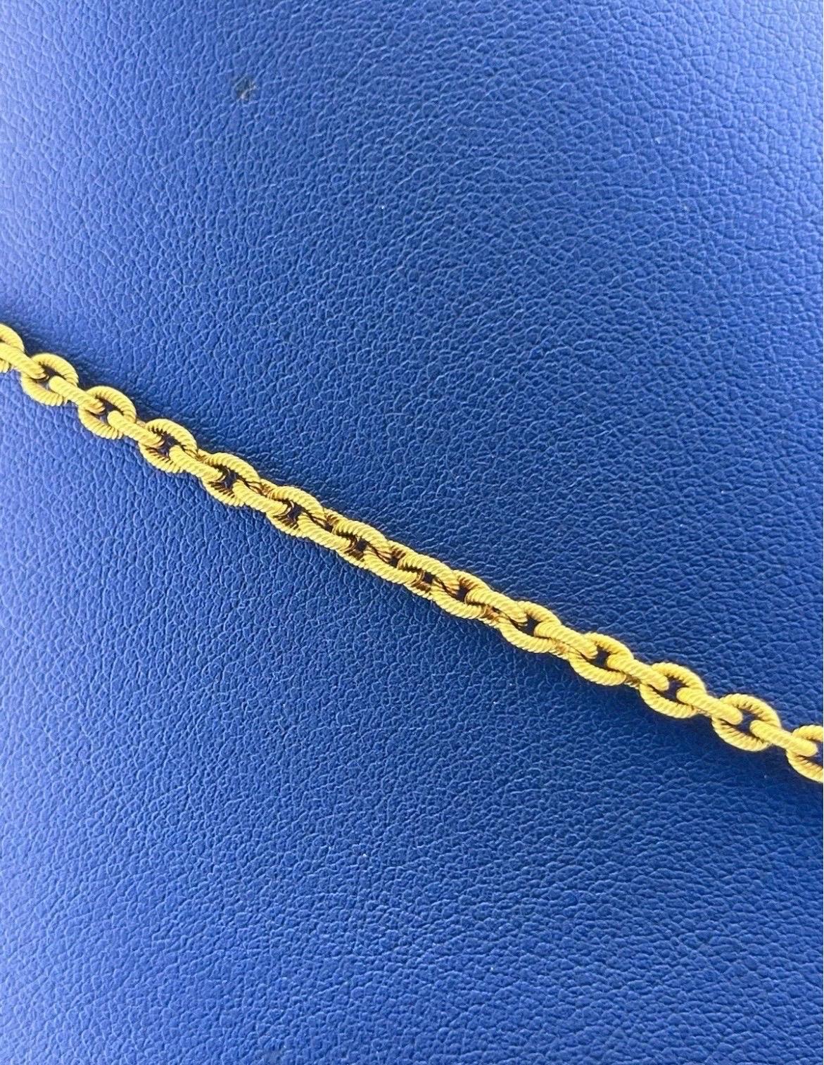 Collana a catena in oro giallo 18 carati con diamante e tanzanite ovale Nature da 5 carati in vendita 12